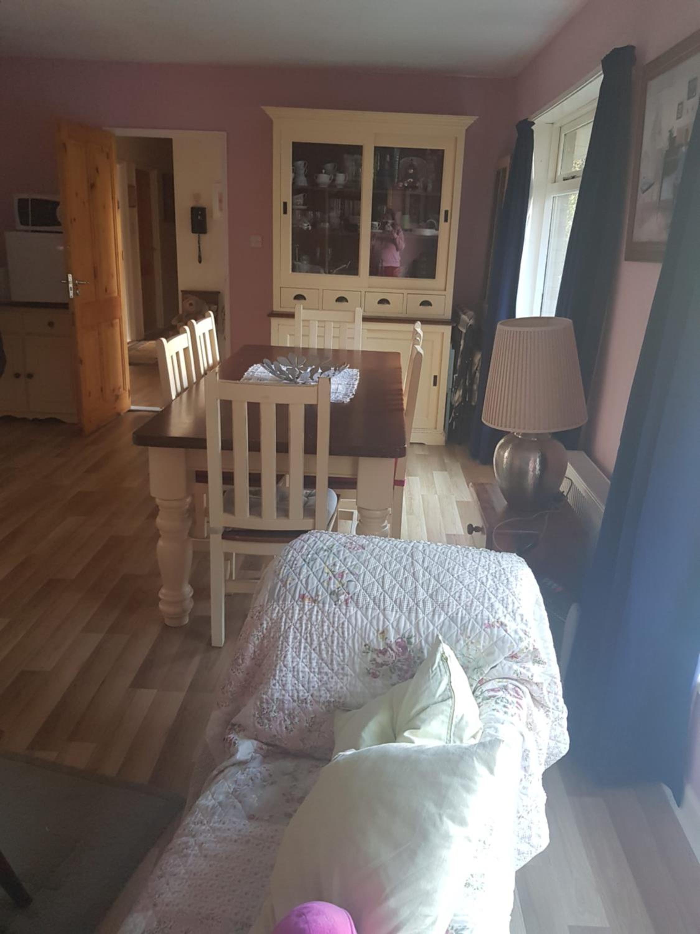 Small Double Room - Photo 4