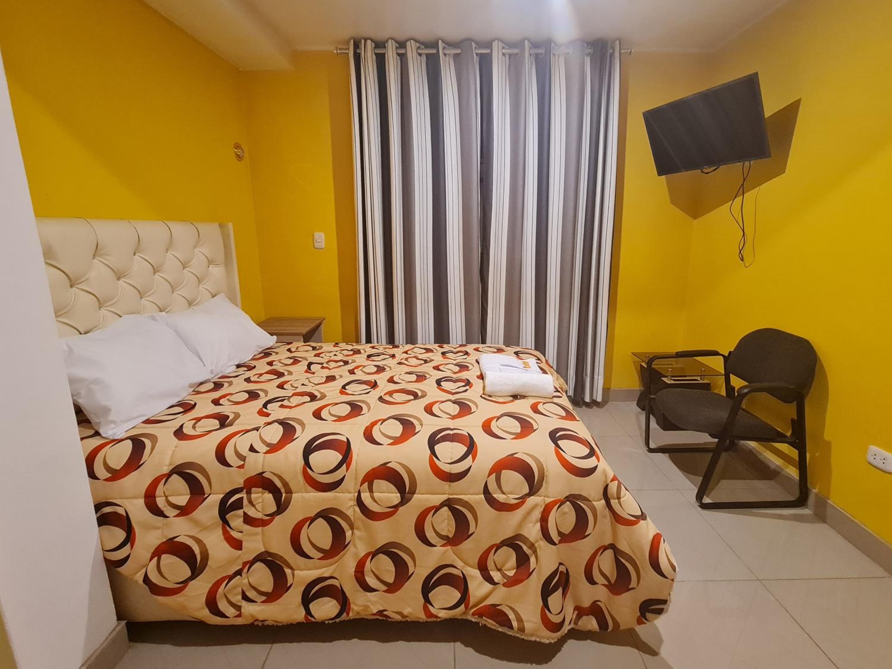 Double Room with Private Bathroom photo 3