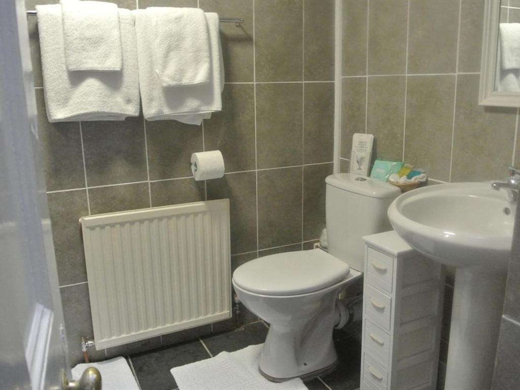 Standard Twin Room photo 2