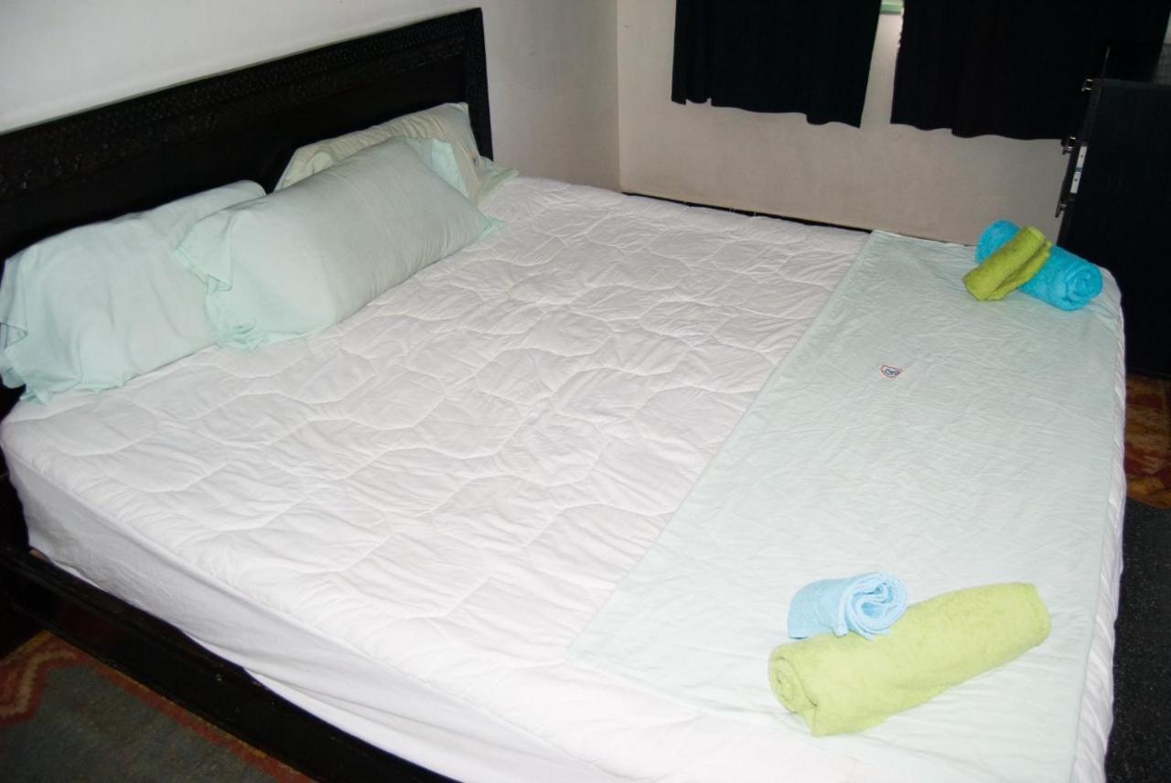 Two-Bedroom Apartment - Photo 21