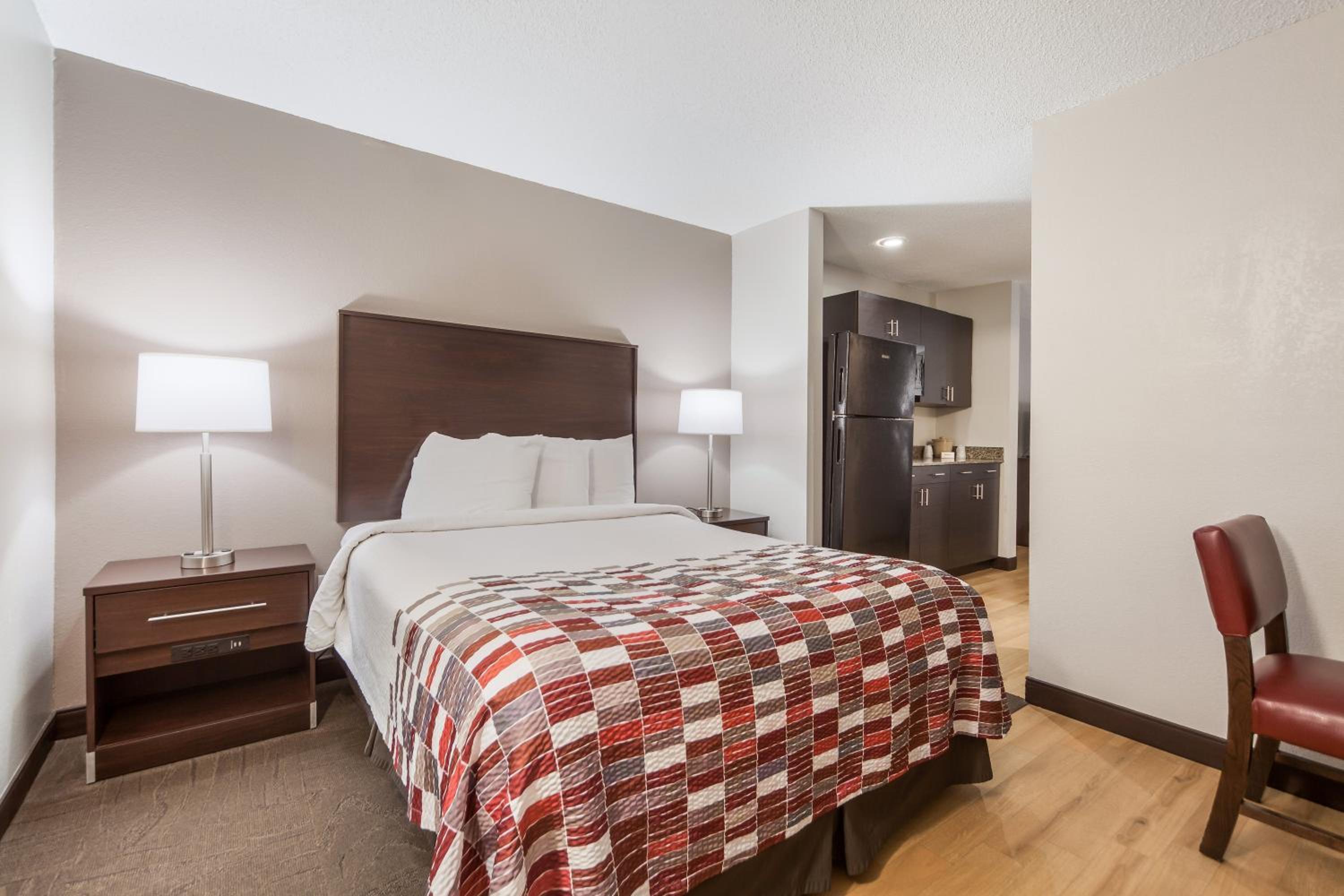 Suite with Two Queen Beds Smoke Free  - Photo 1