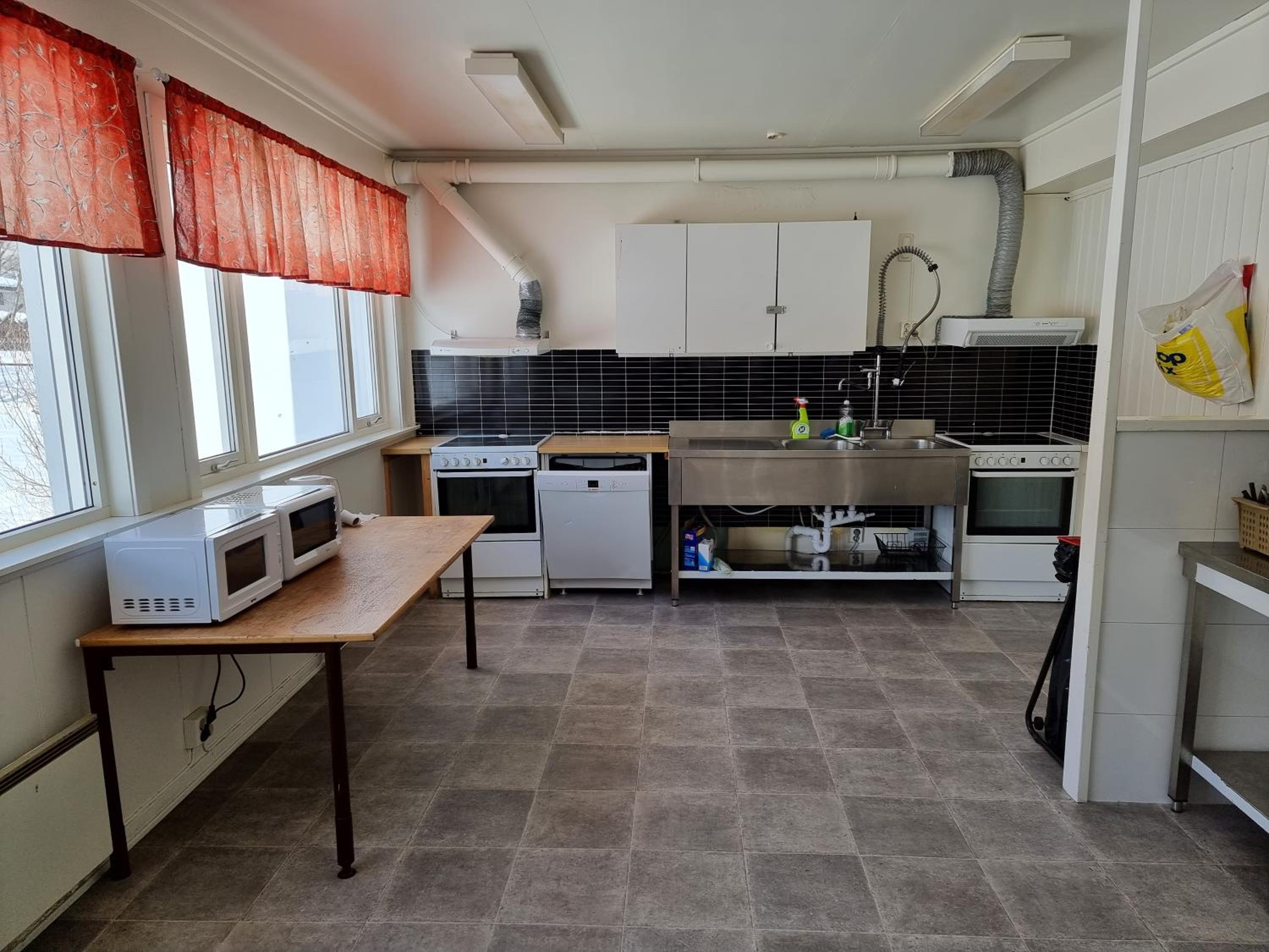 Budget Double Room - Photo 6