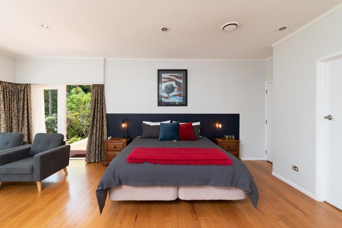 Deluxe Double or Twin Suite photo 1