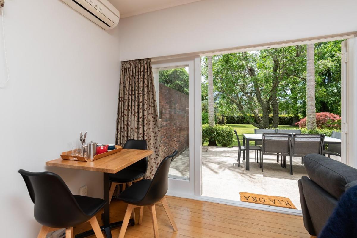 Deluxe Double or Twin Suite photo 2