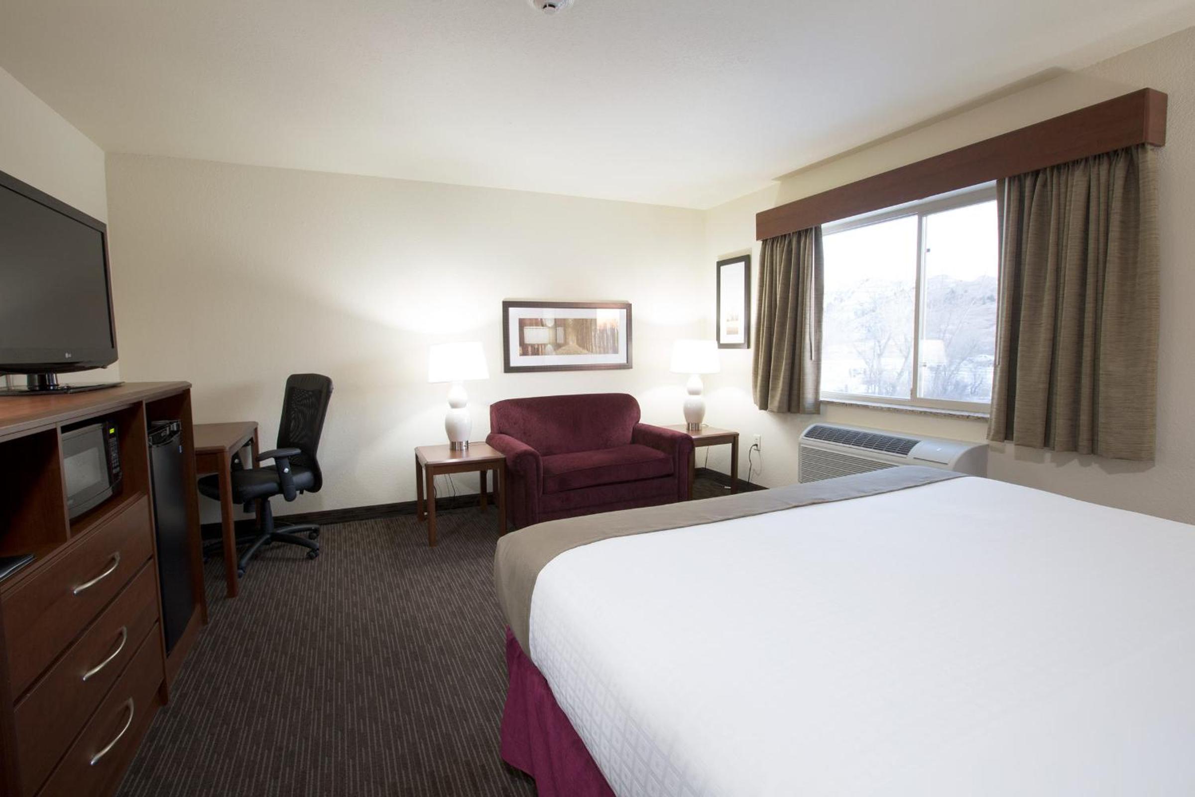 King Room - Non-Smoking - Photo 1