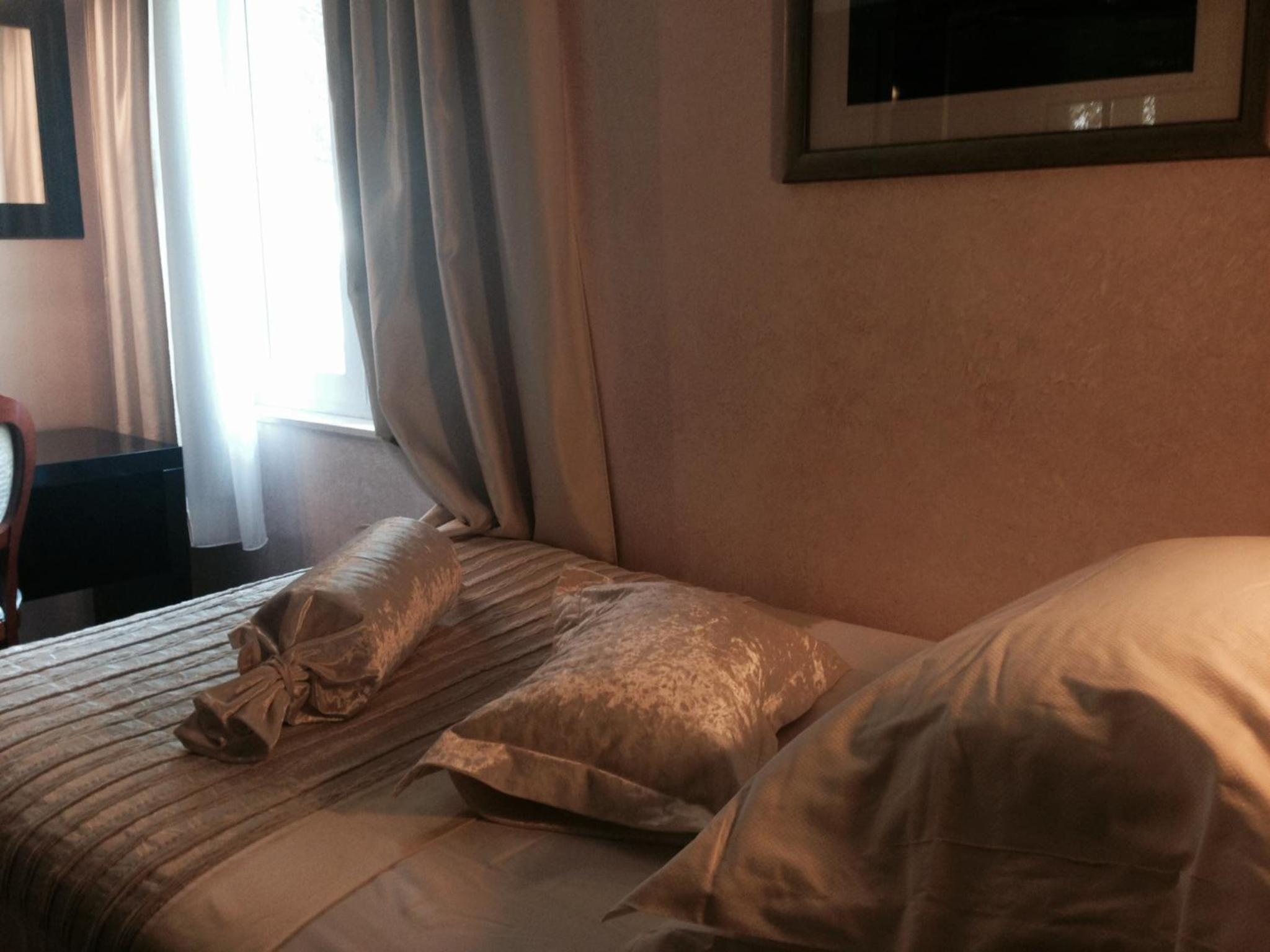 Single Room photo 1