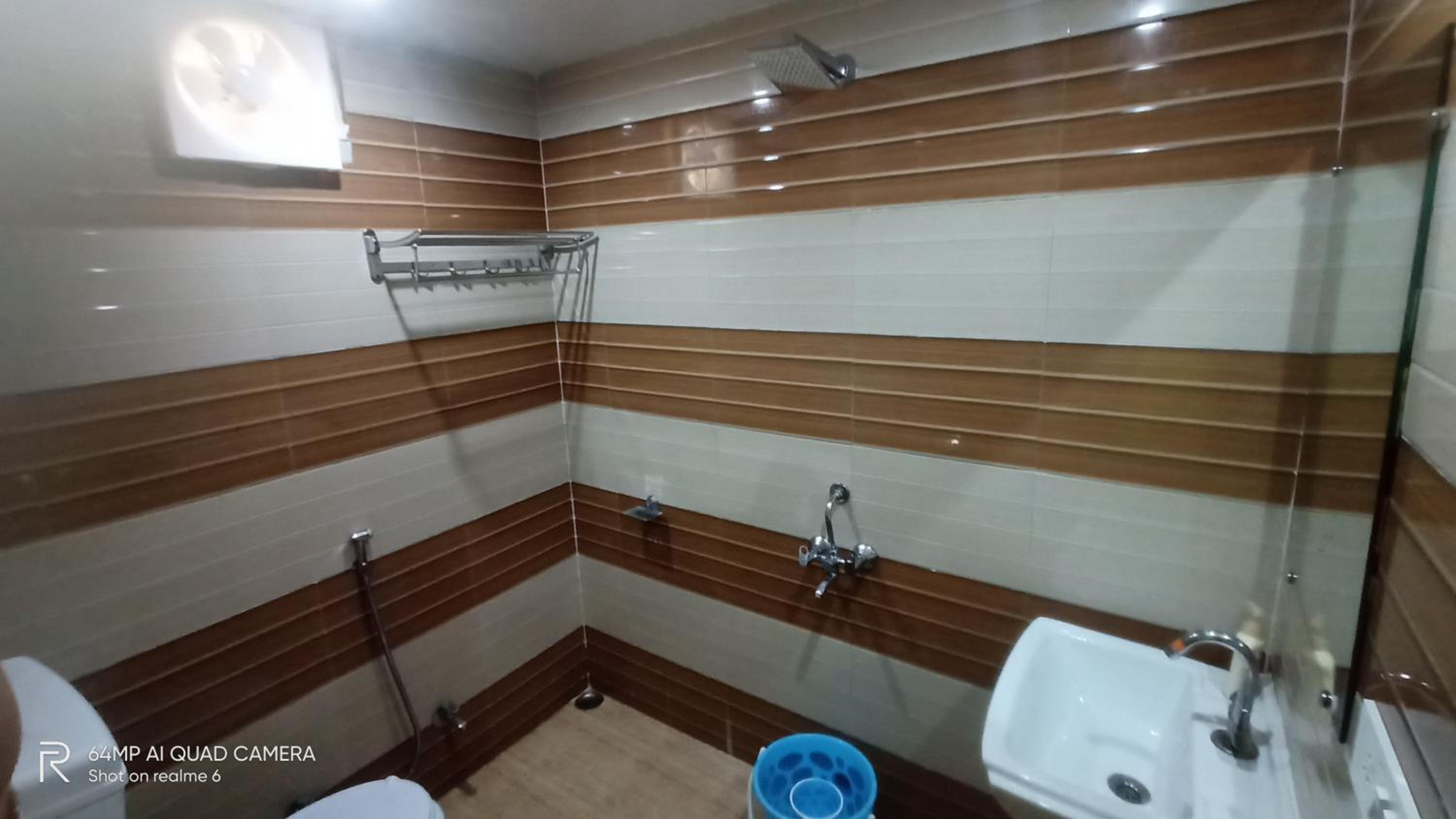 Deluxe Double Or Twin Room With City View photo 3