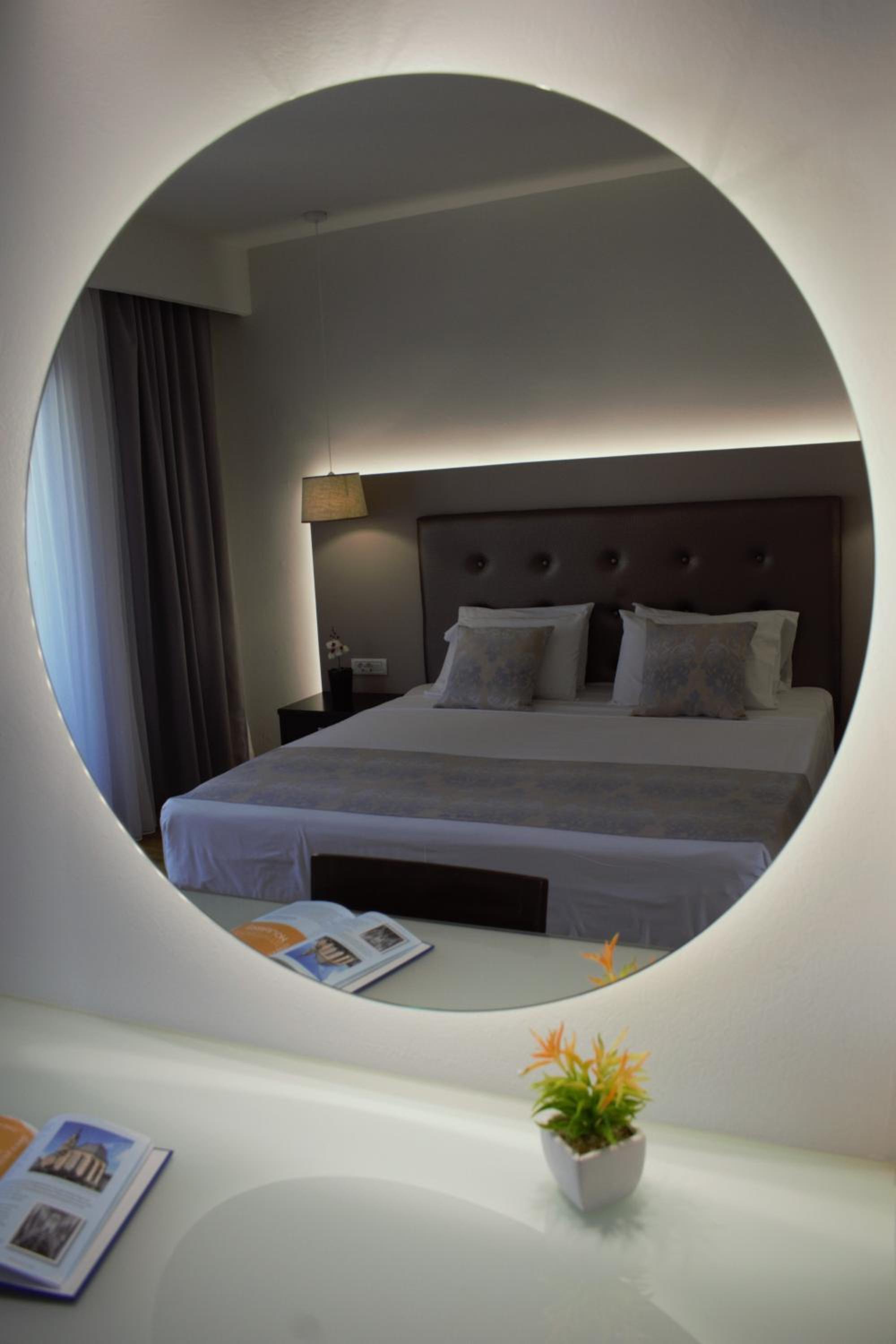Superior Double or Twin Pool View - Photo 9