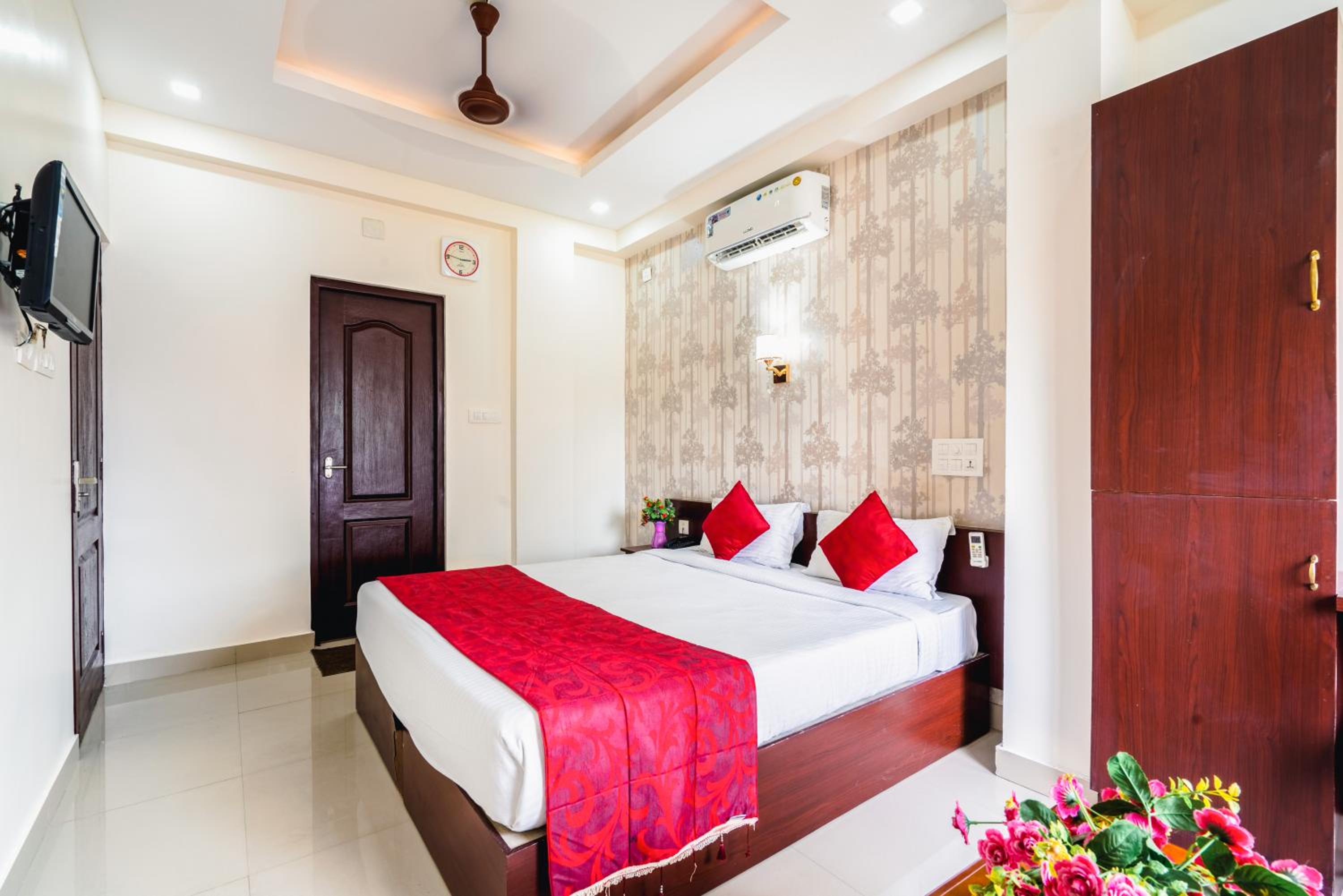 Deluxe Double Room photo 3