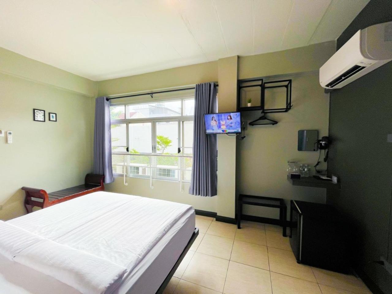Double Room With Private Bathroom photo 1