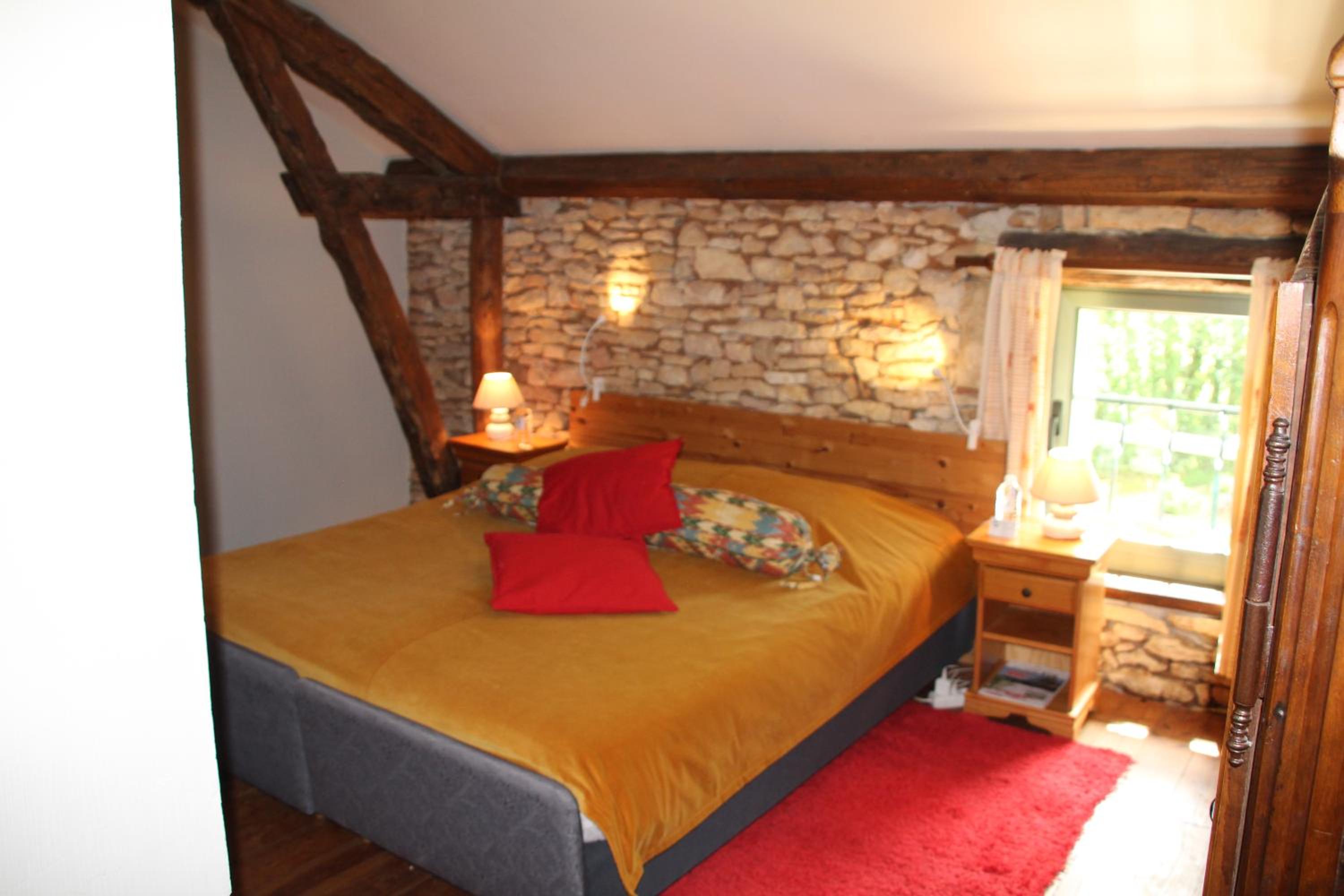 Double Room with Private Bathroom - Photo 5