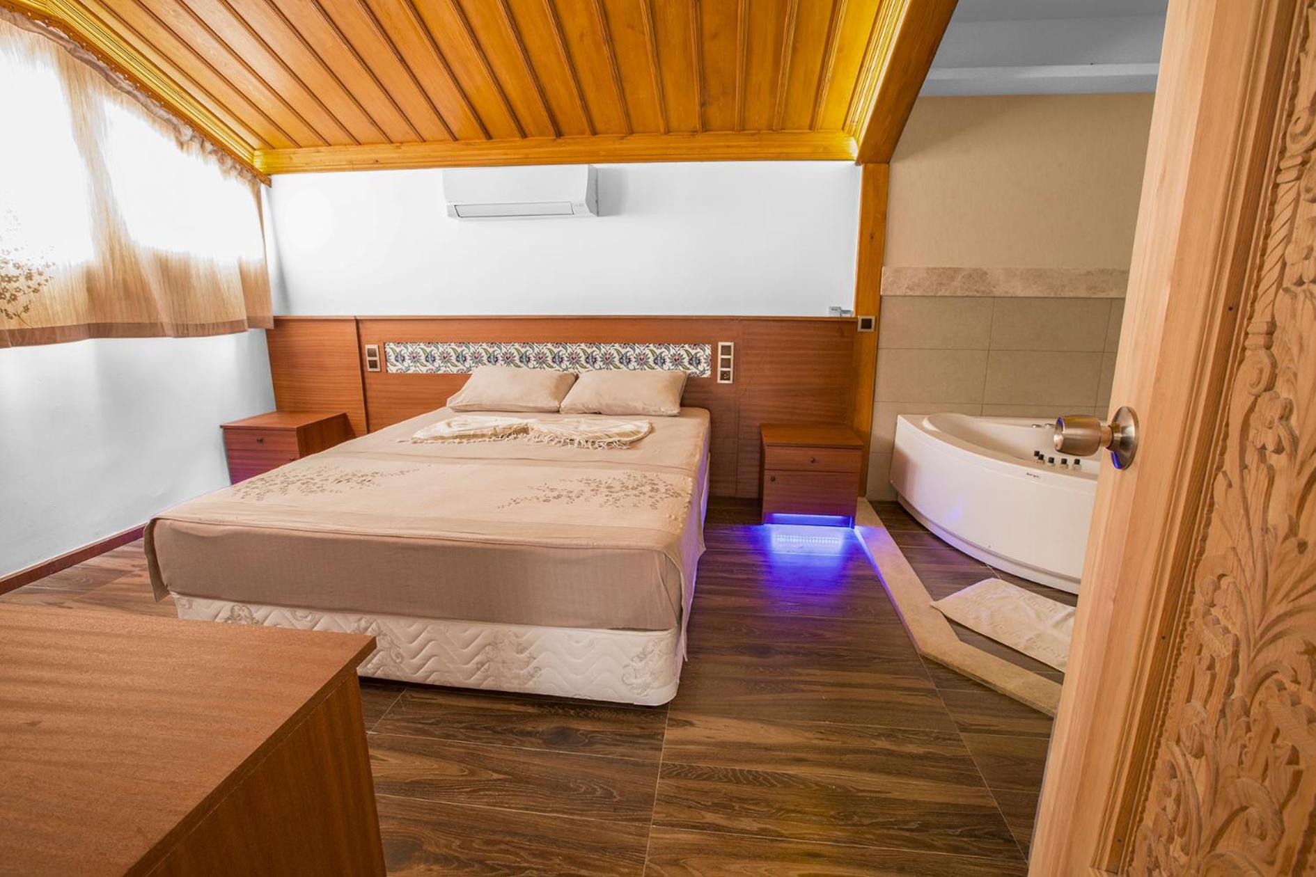 Suite with Sea View photo 1