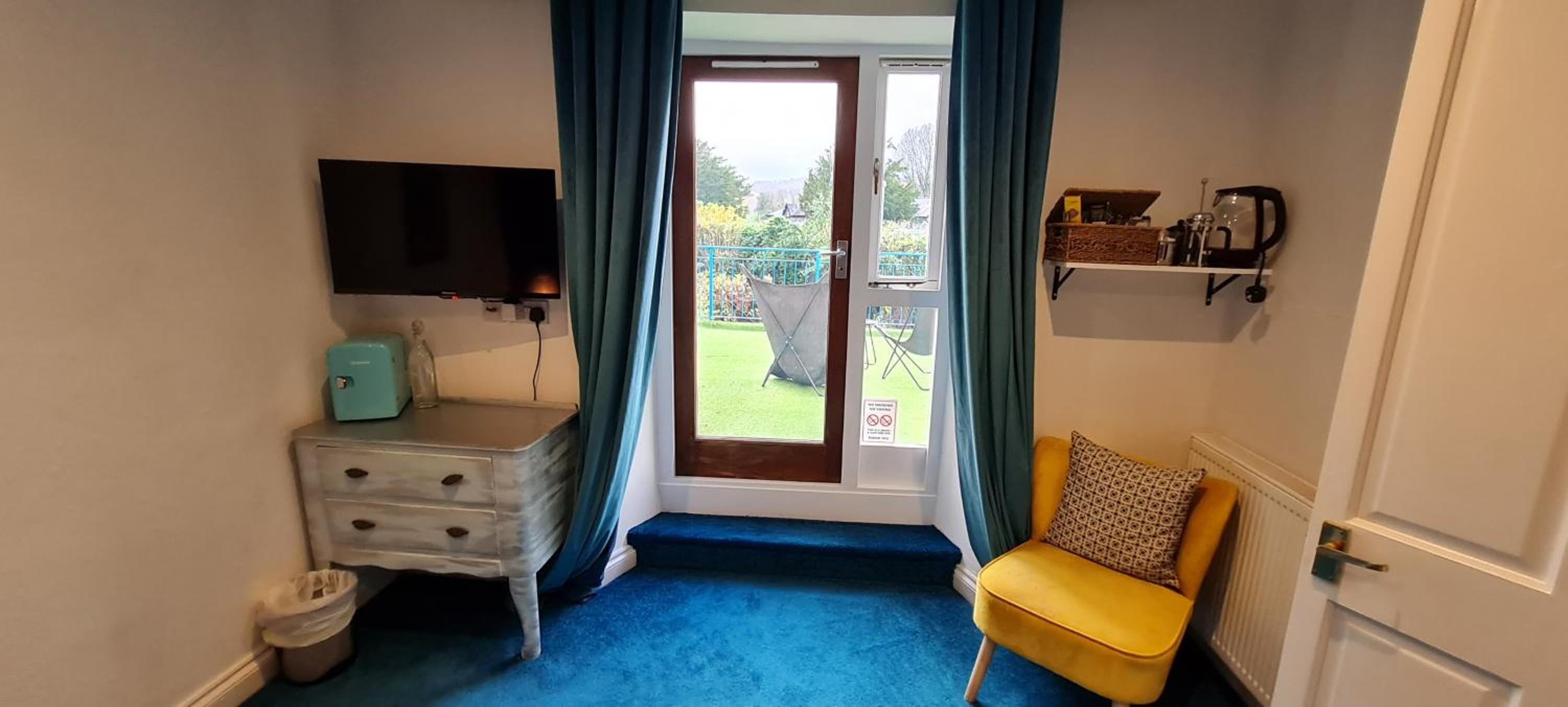Large Double Room photo 1