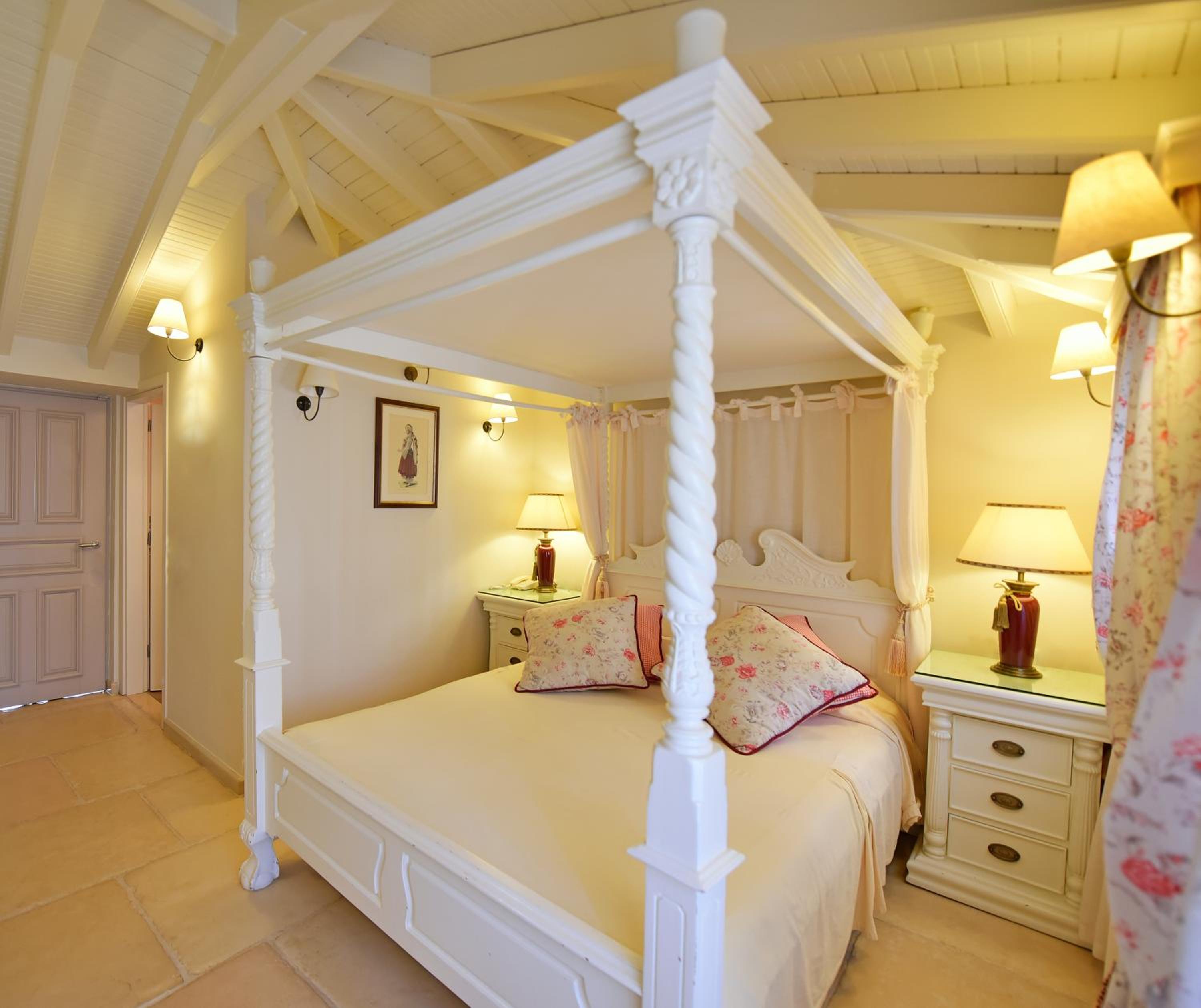 Double Room with Balcony - Photo 7