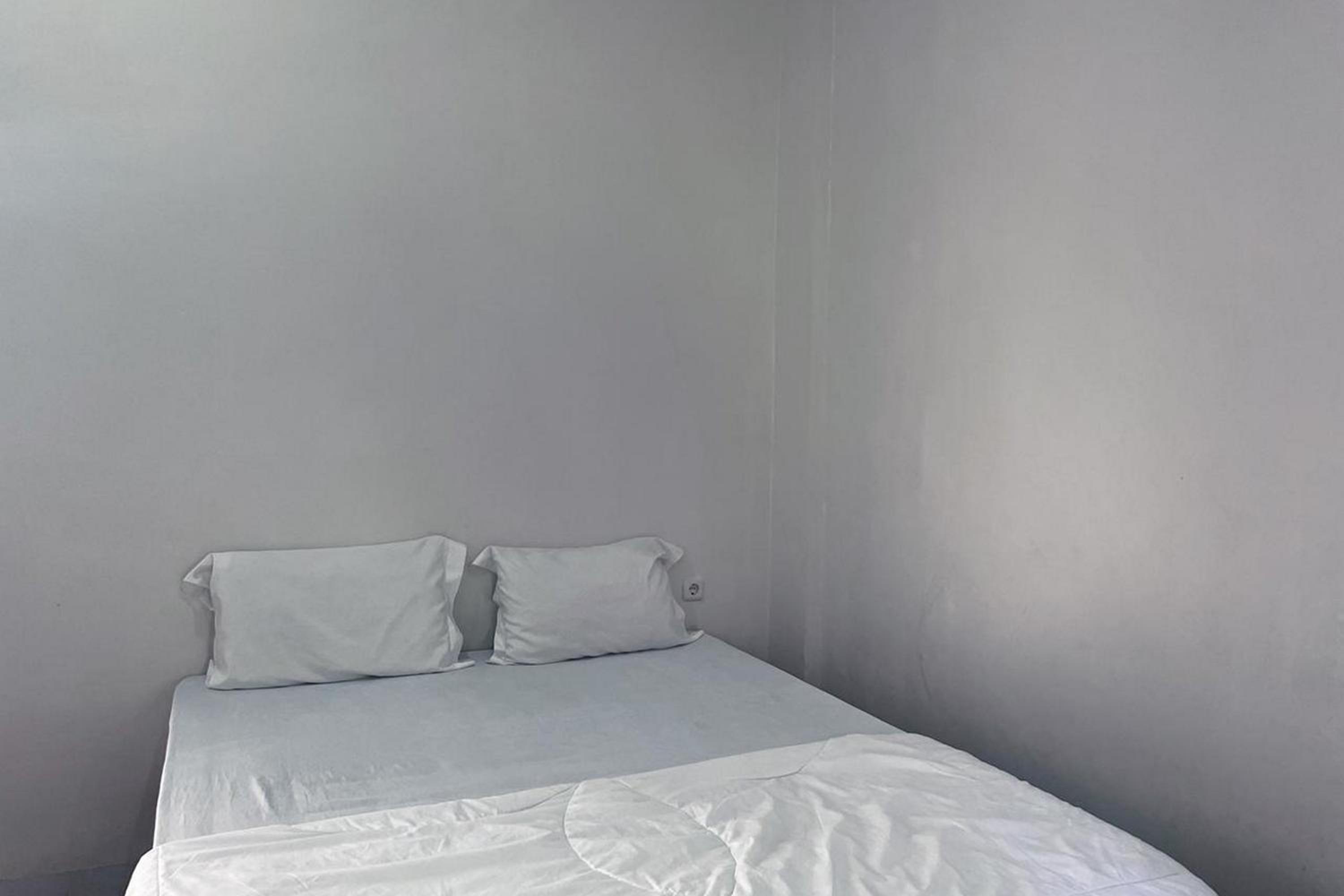 Deluxe Room - Photo 5