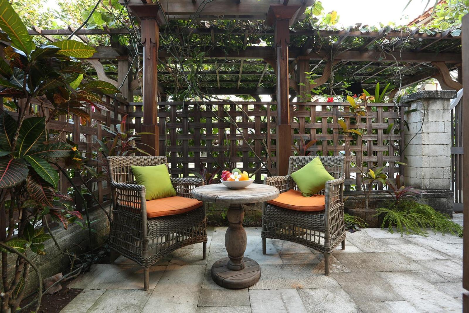Deluxe Garden Suite - Photo 3