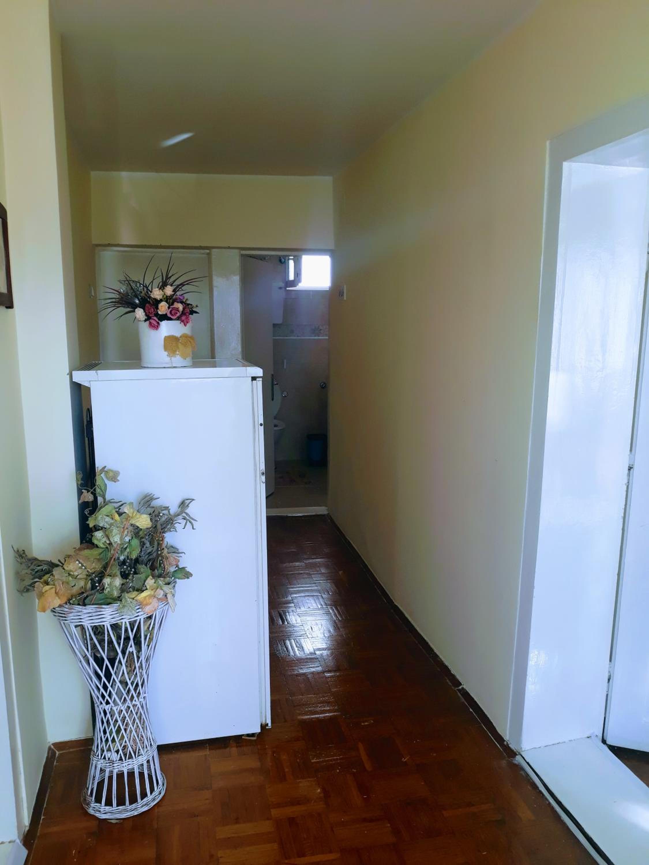 Apartment - Ground Floor photo 2