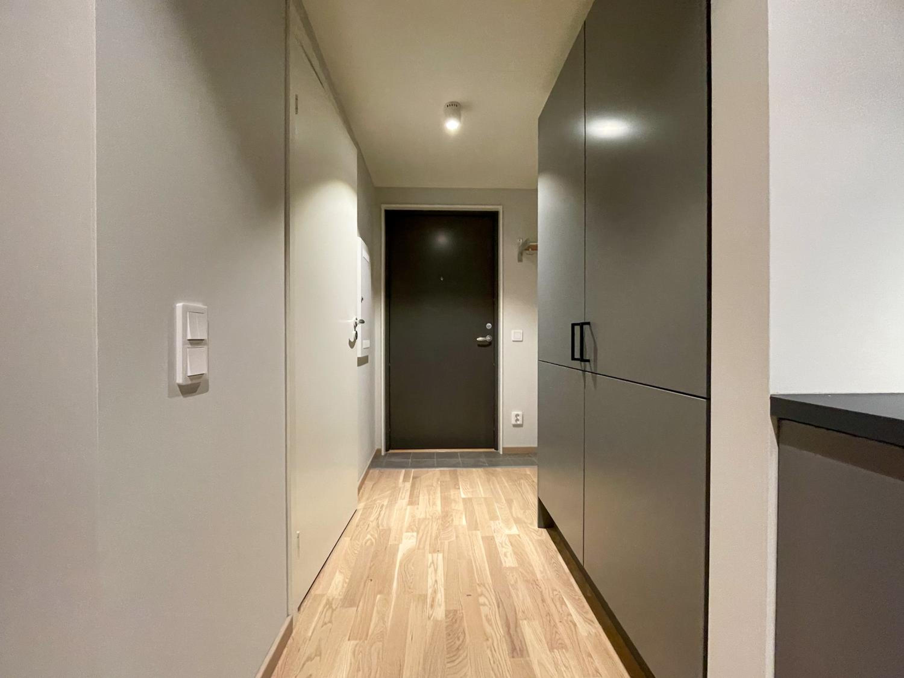 Studio with Balcony - Photo 24