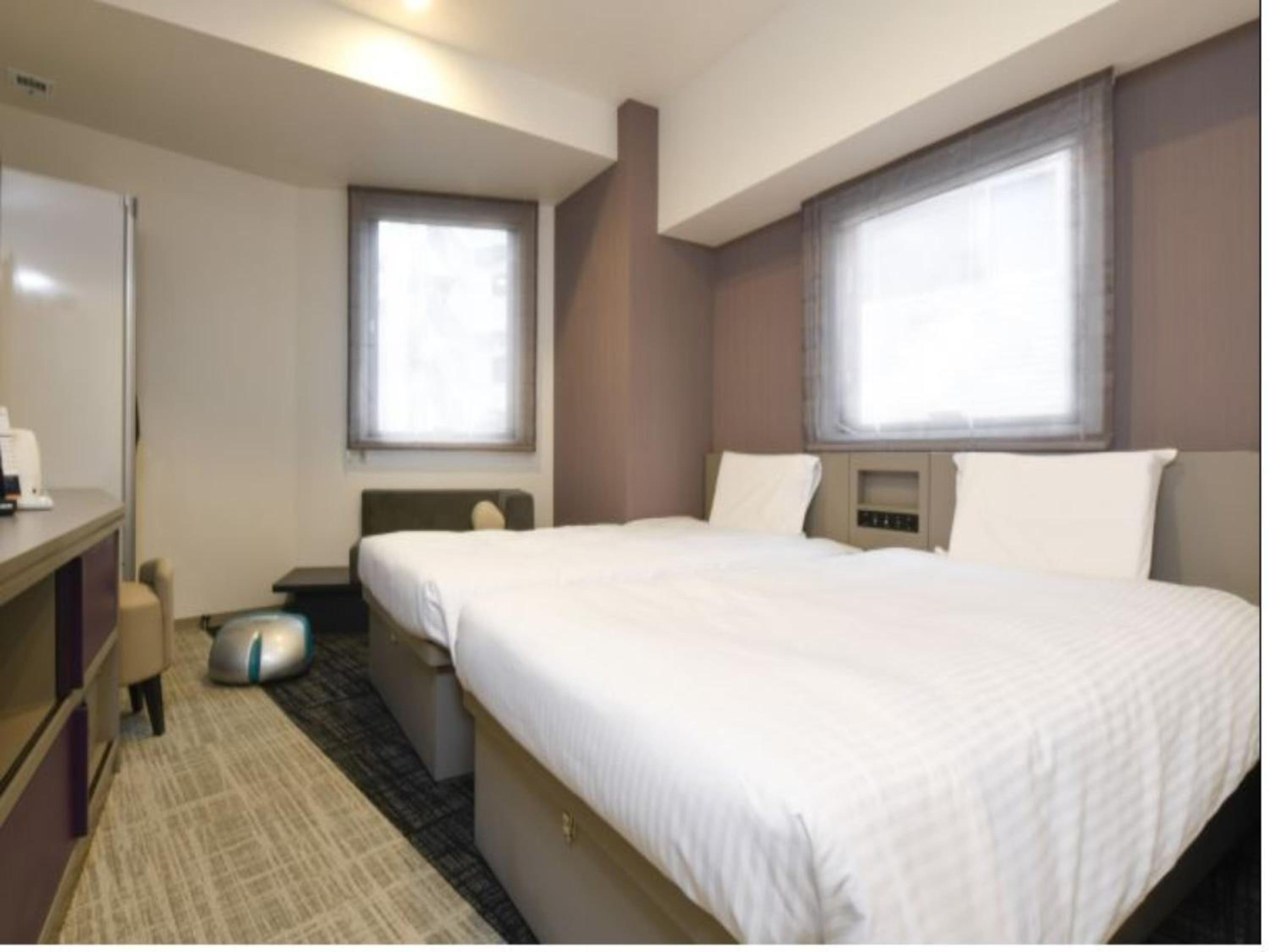 Phiten Twin Room - Non-Smoking photo 2