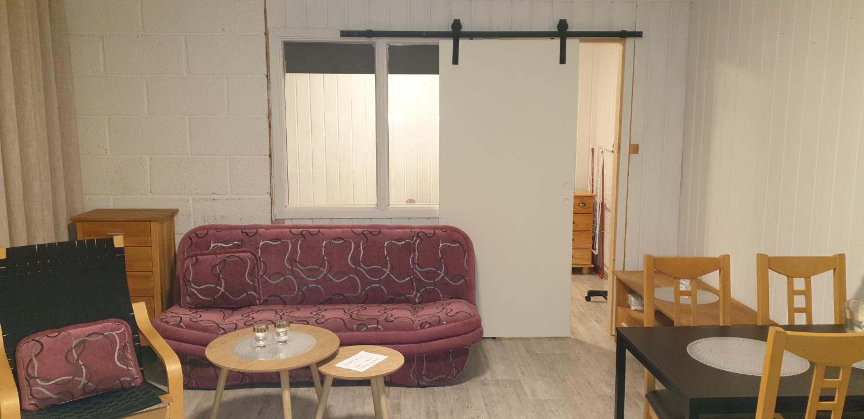 One-Bedroom Apartment - Photo 4