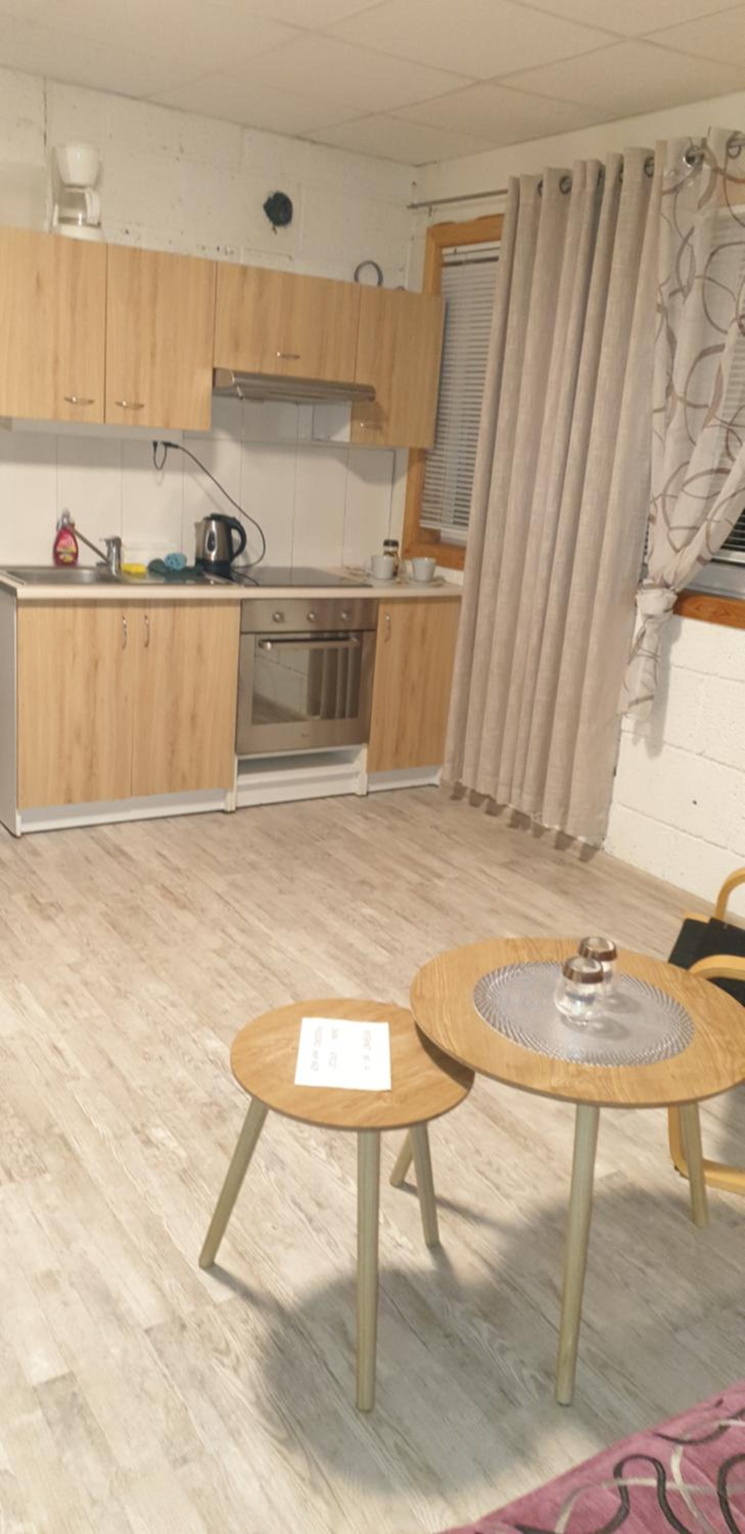 One-Bedroom Apartment - Photo 11