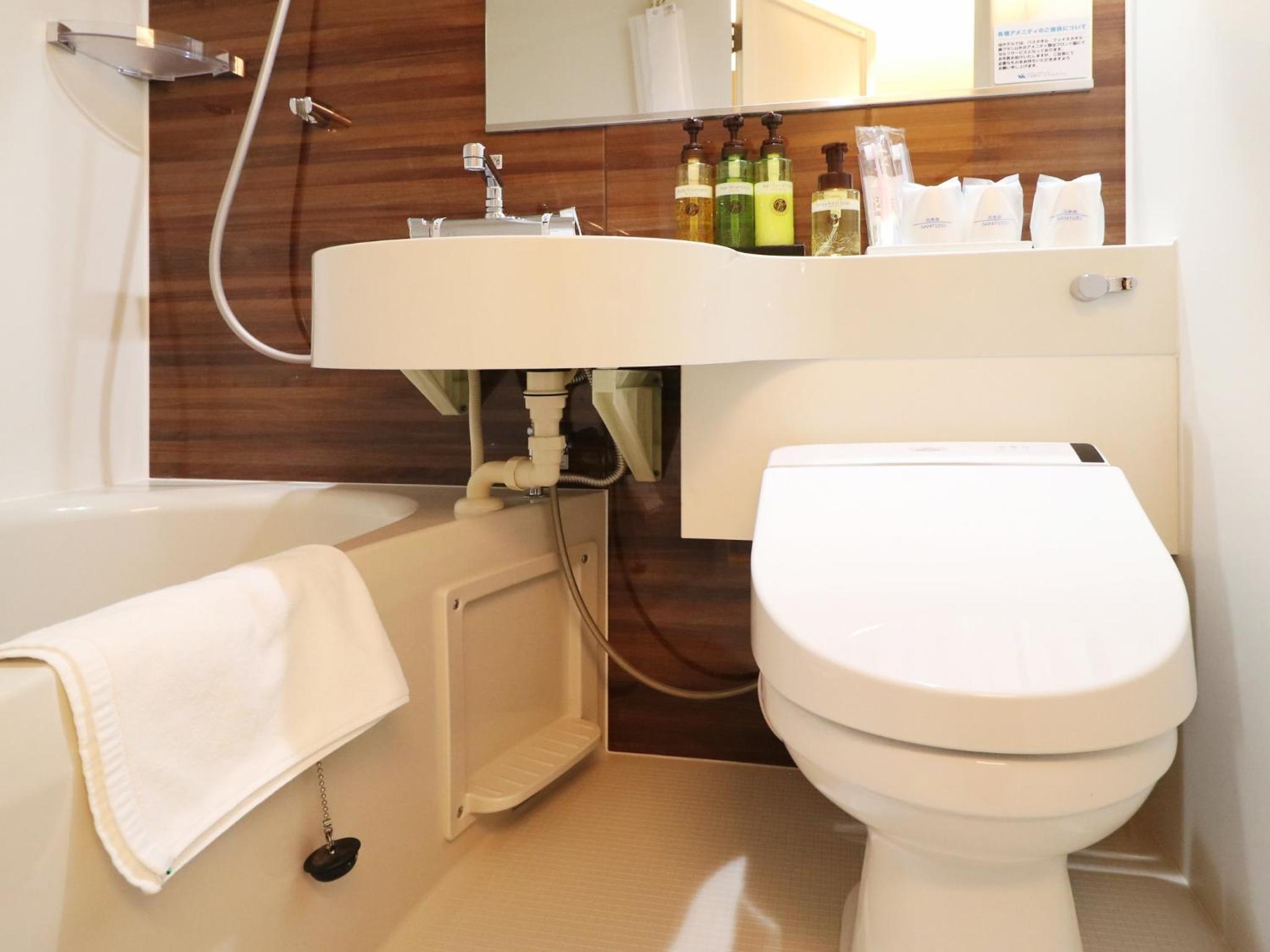 Deluxe Triple Room - Photo 21