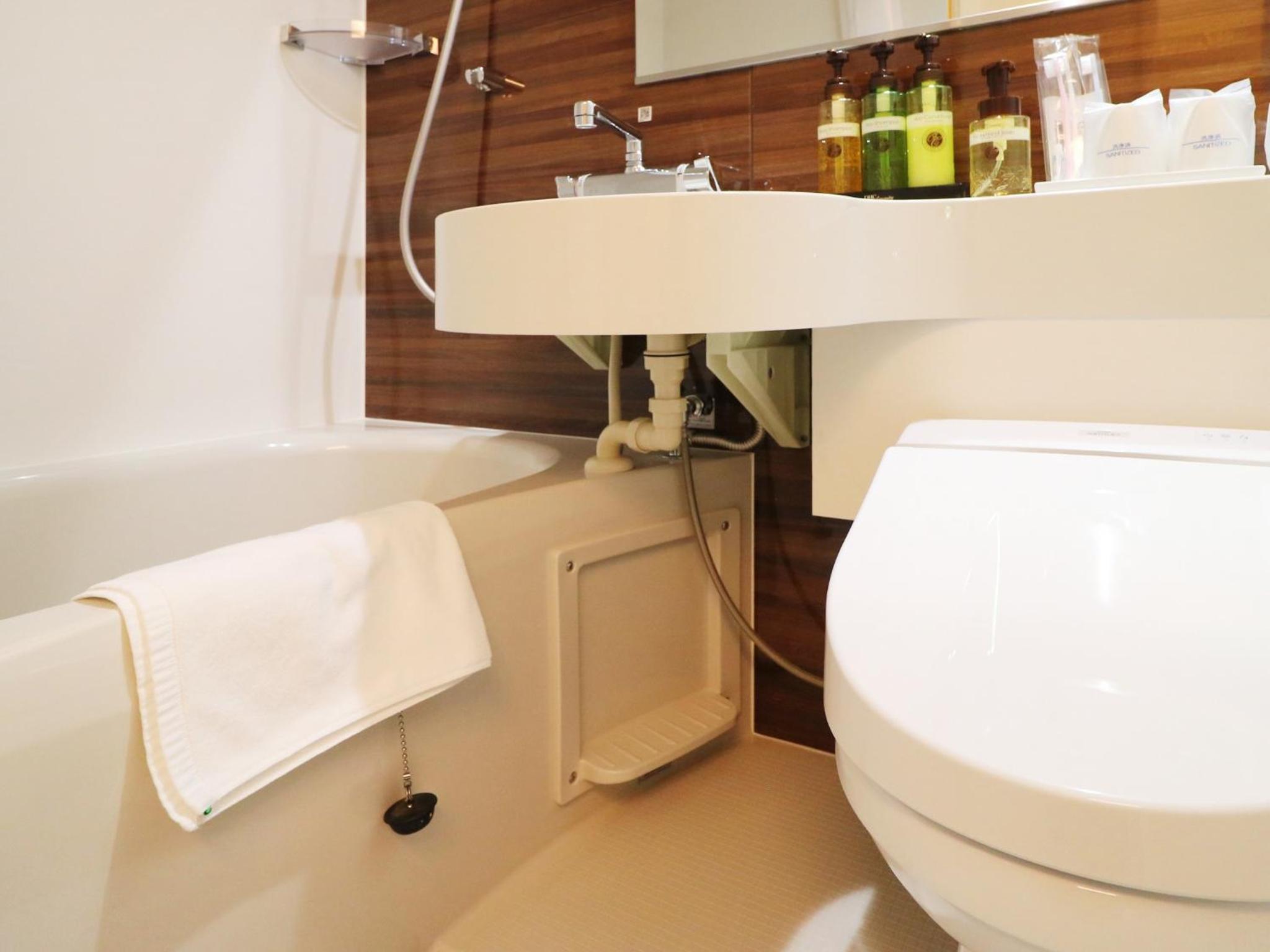 Deluxe Triple Room - Photo 20