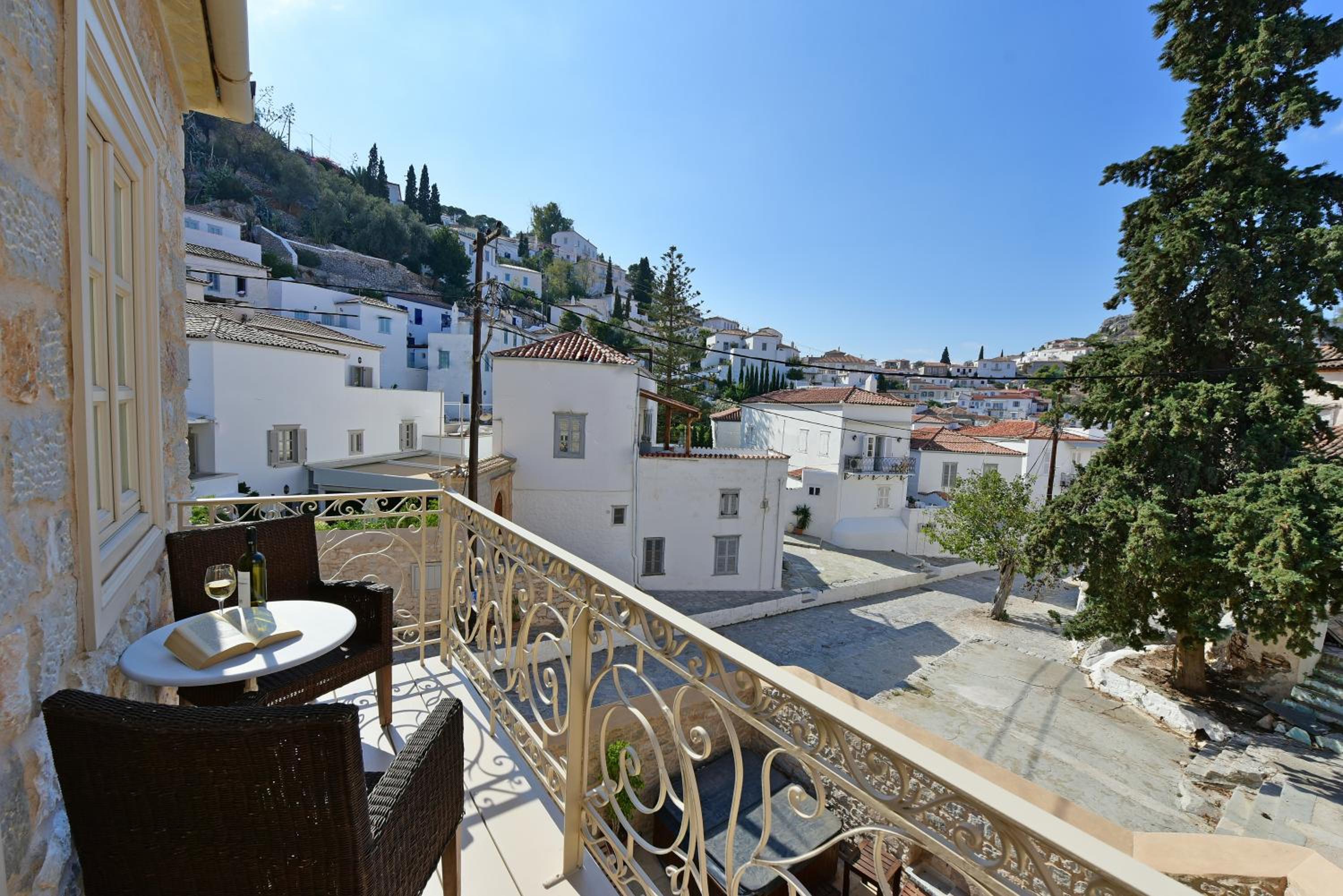 Superior Double Room with Balcony - Photo 14