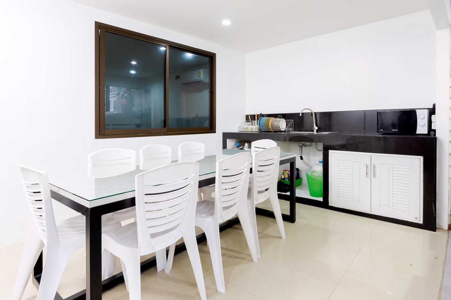 Two-Bedroom Townhouse - Photo 25