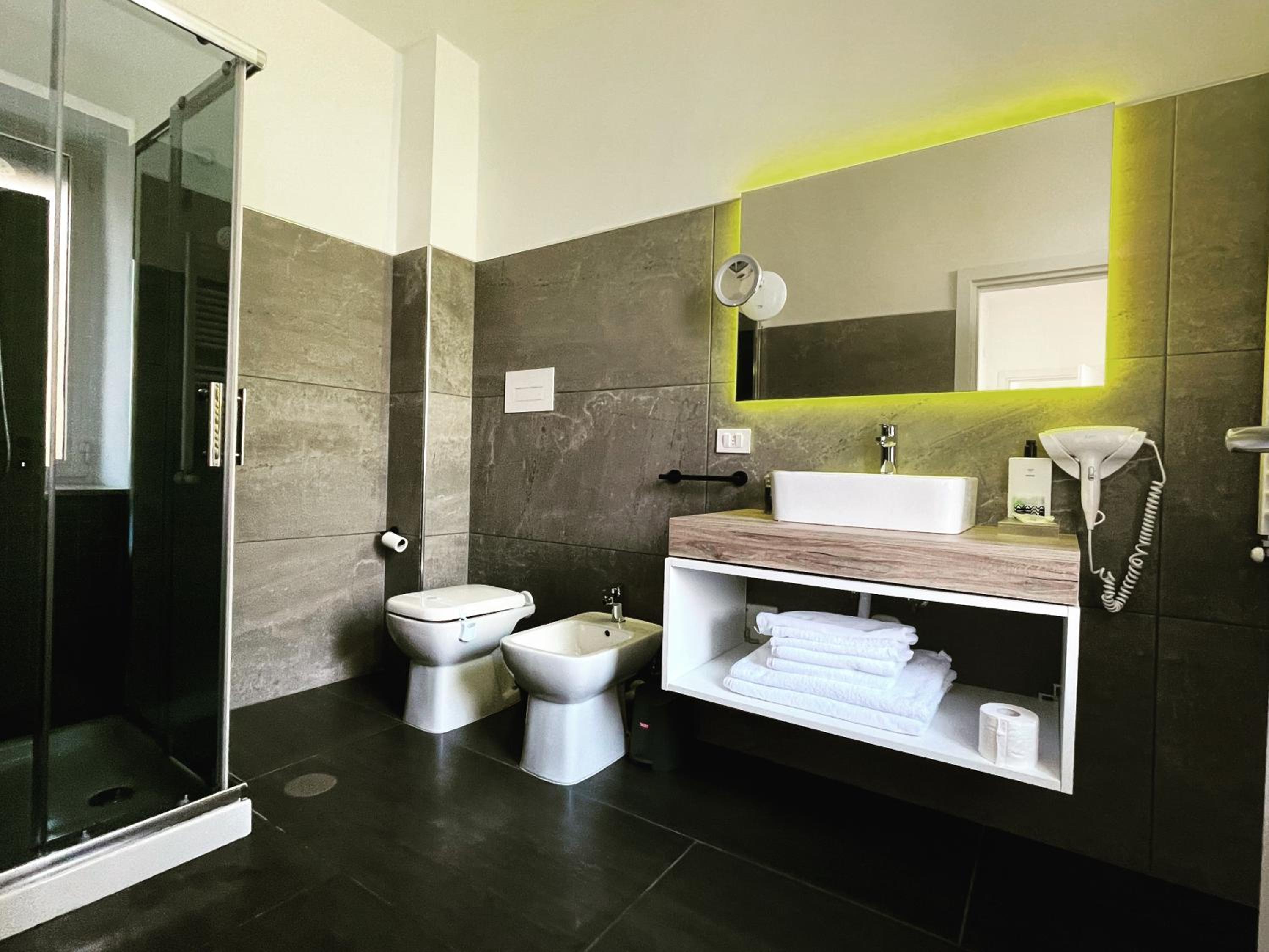 Junior Suite - Photo 33