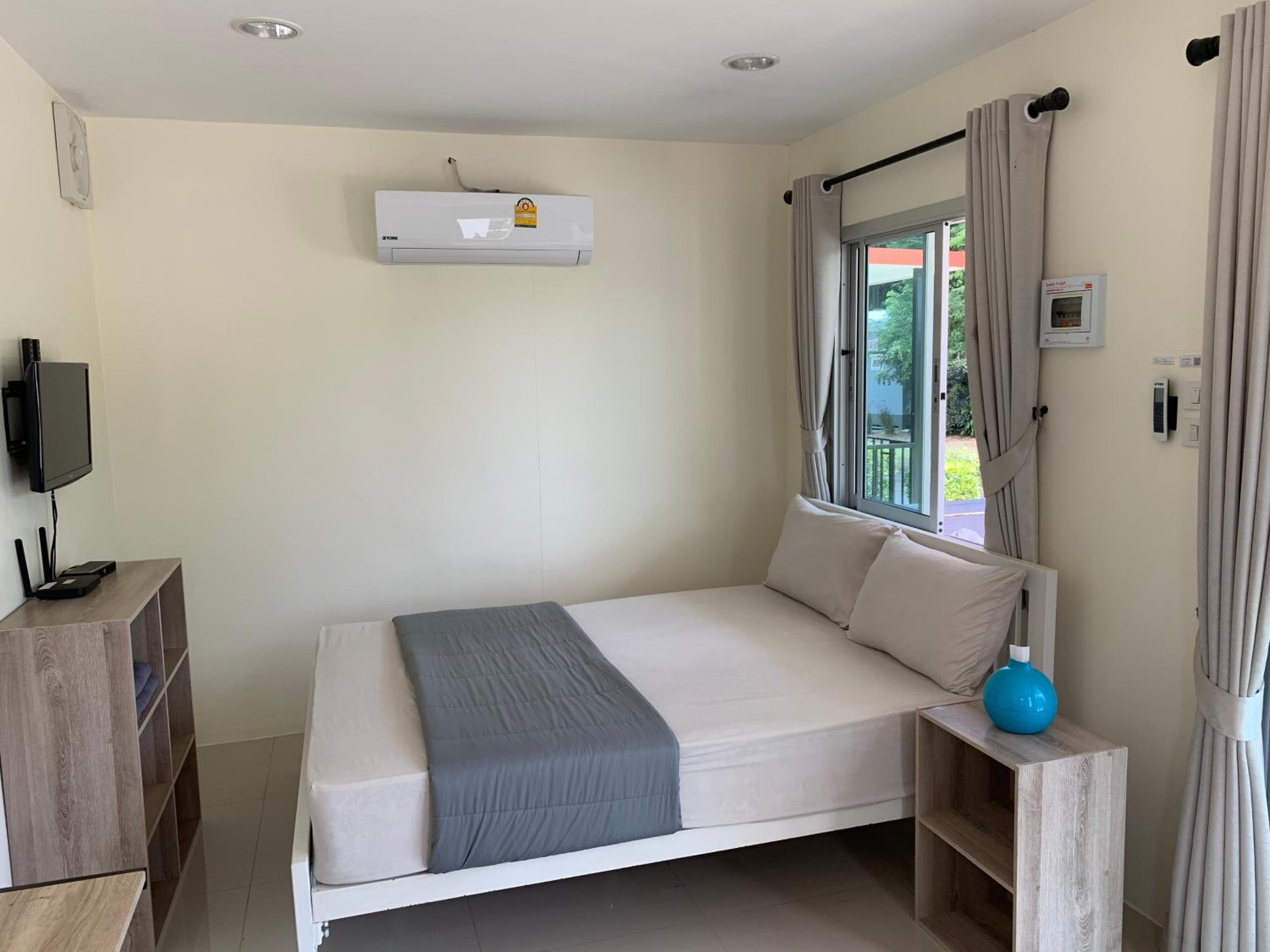 Standard Double Room - Photo 3