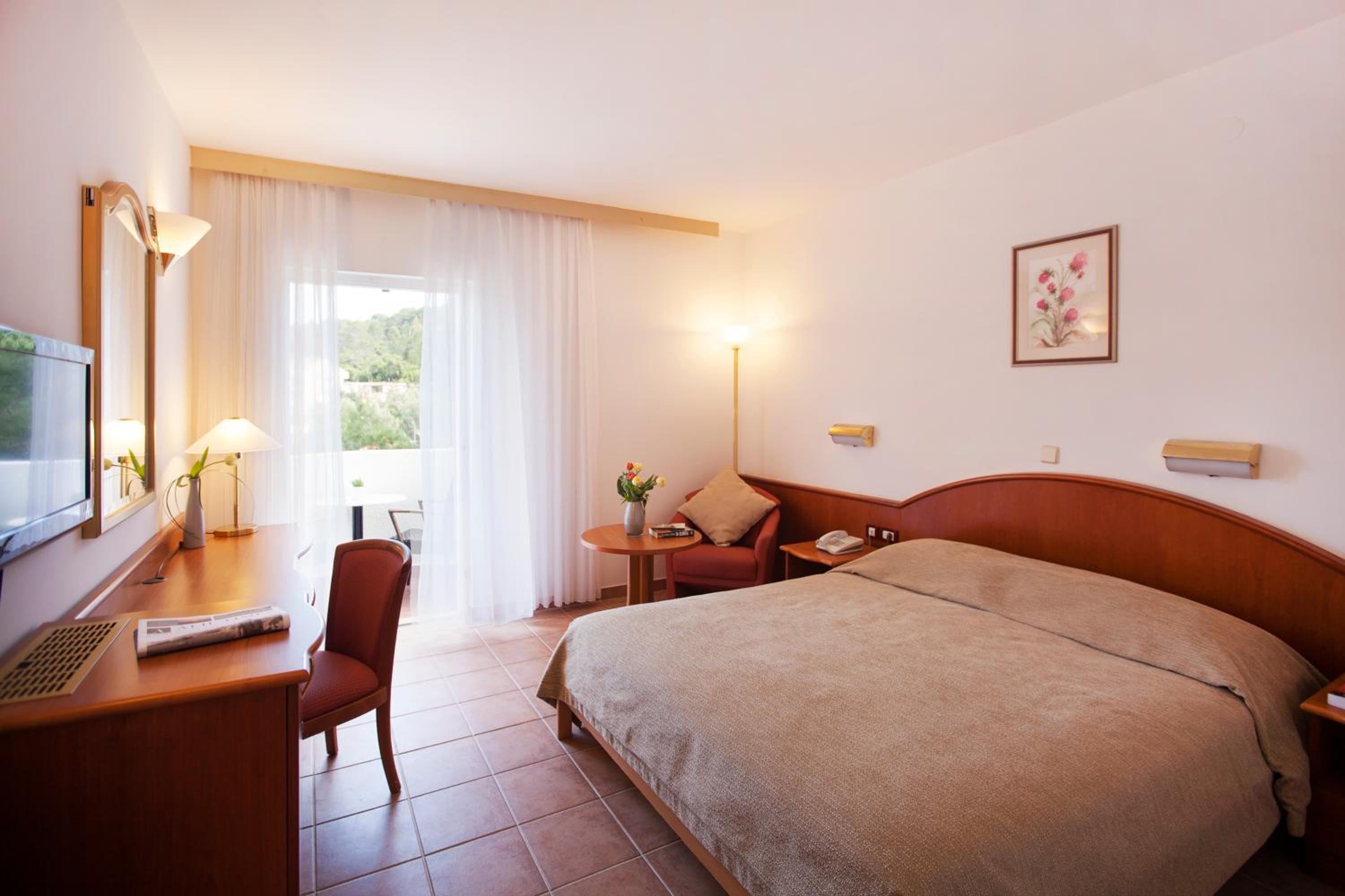 Double Room With Balcony photo 1