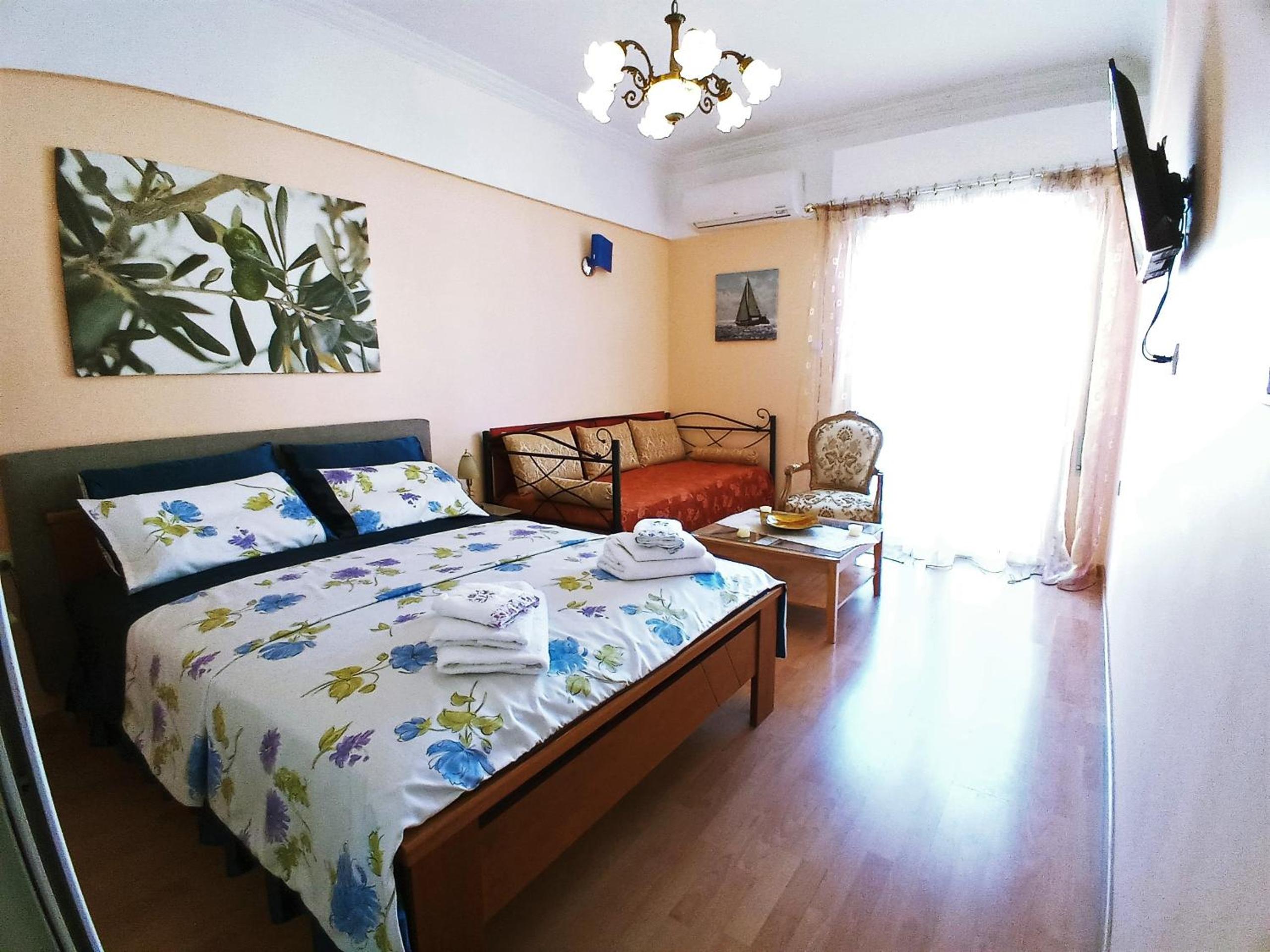 Apartment with Balcony