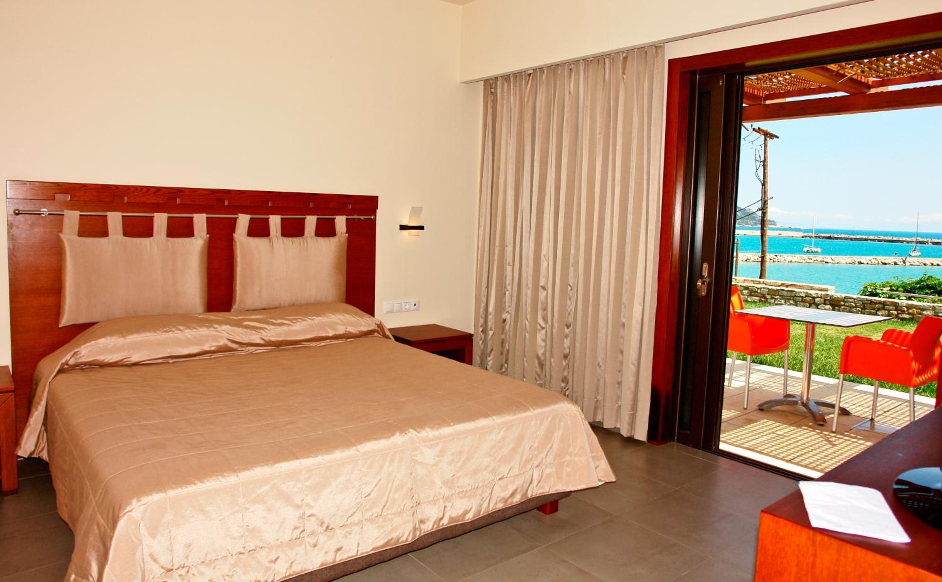 Superior Double or Twin Room with Sea View