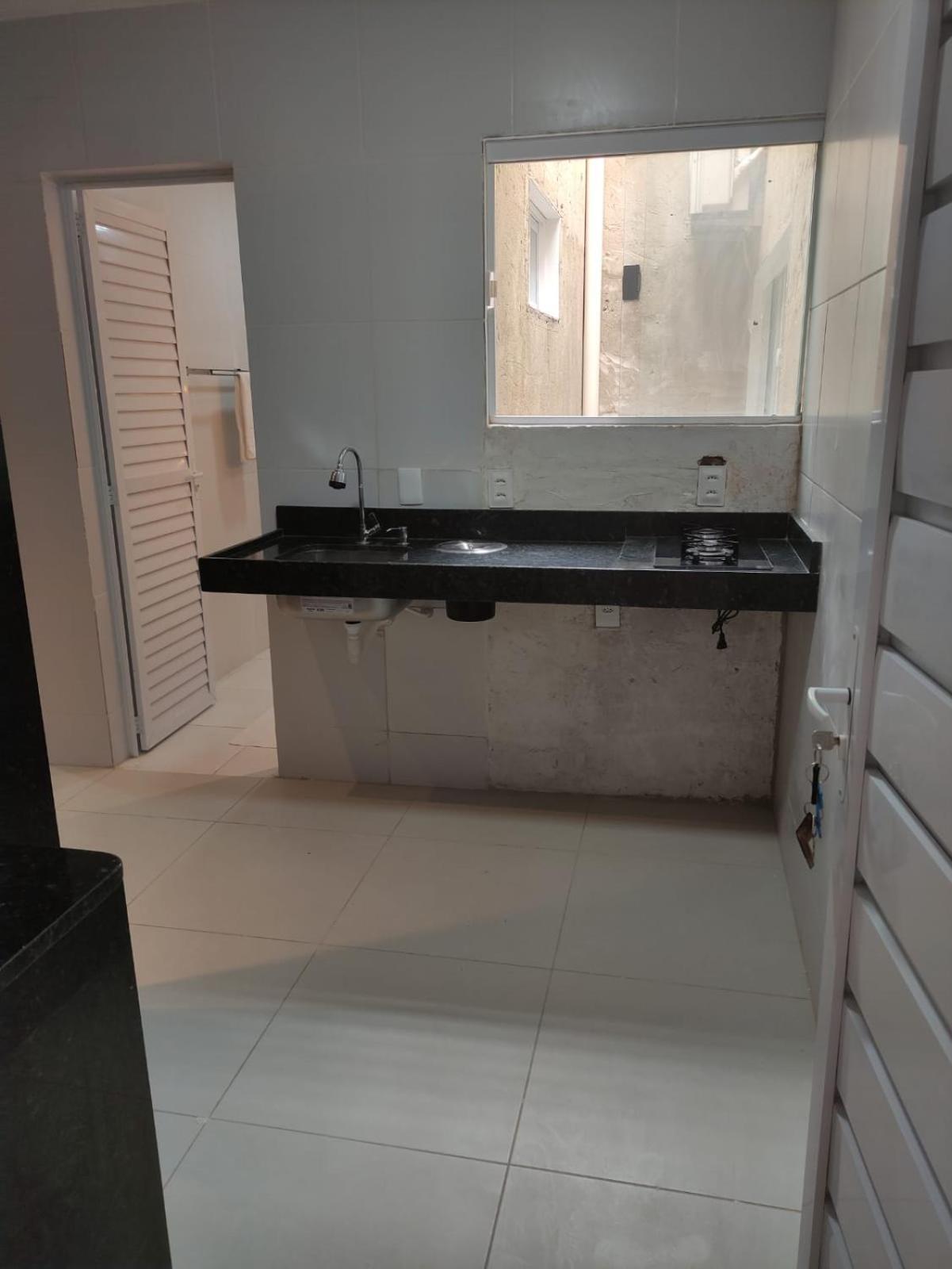 Suite with Pool View - Photo 3