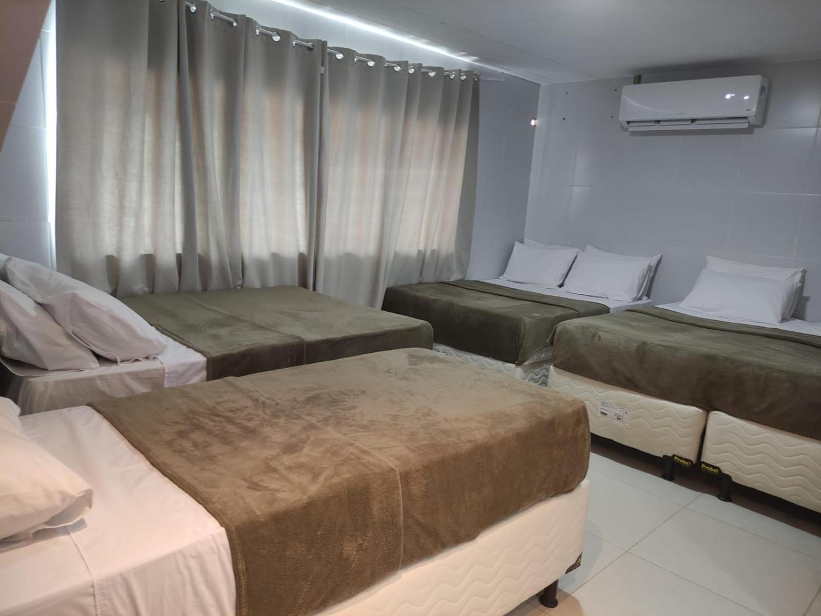 Suite with Pool View - Photo 7
