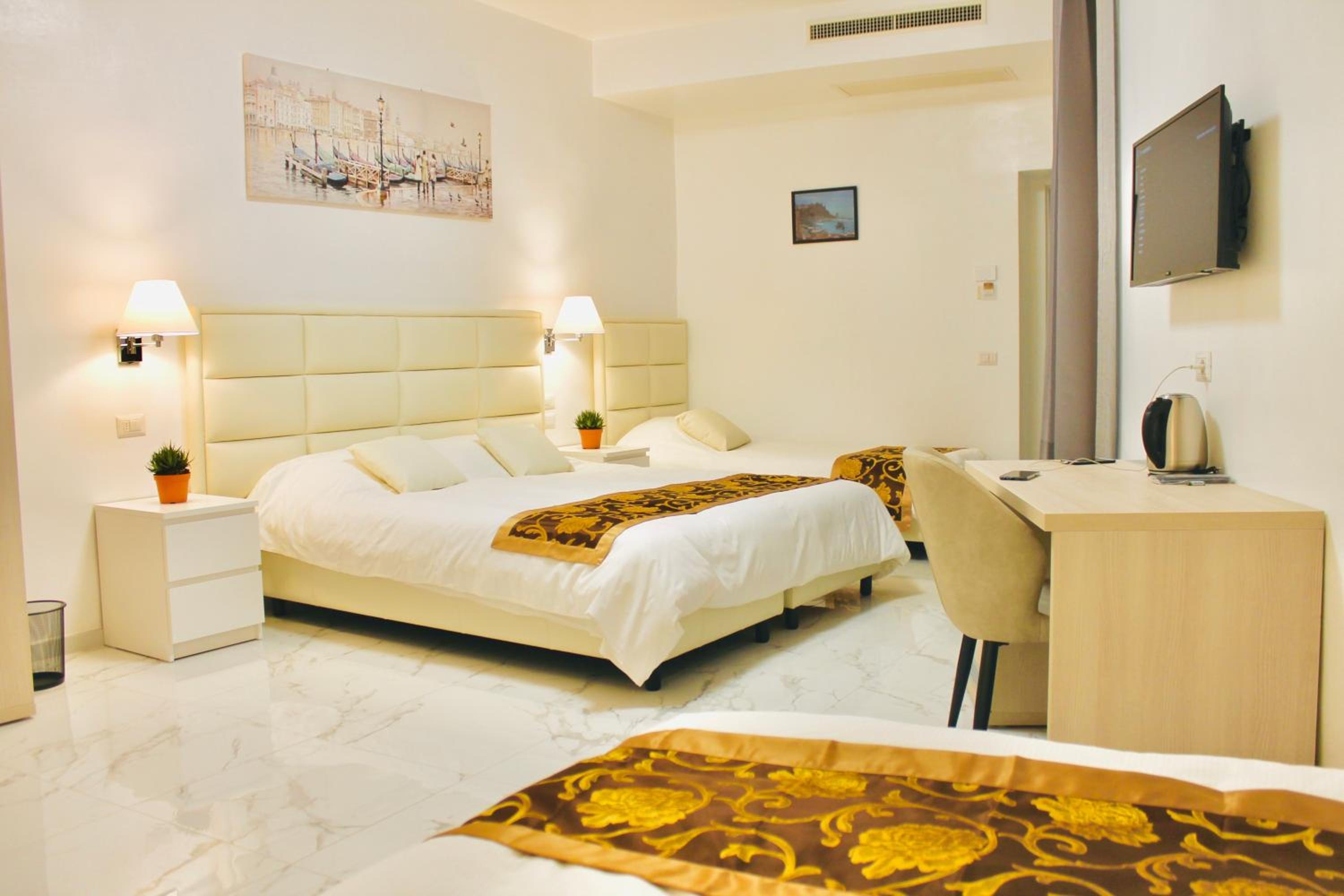 Superior Quadruple Room photo 1