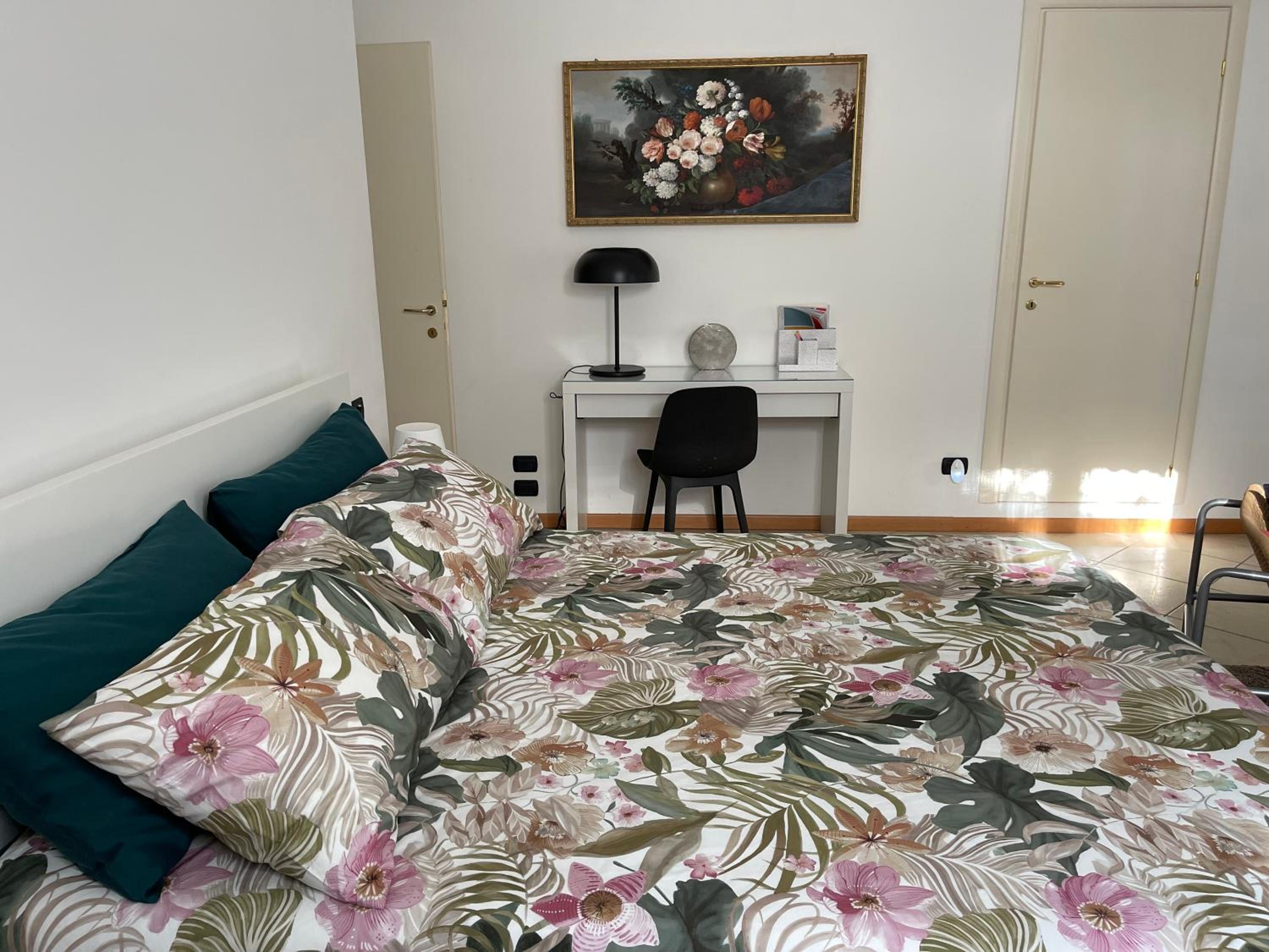 Two-Bedroom Apartment photo 1