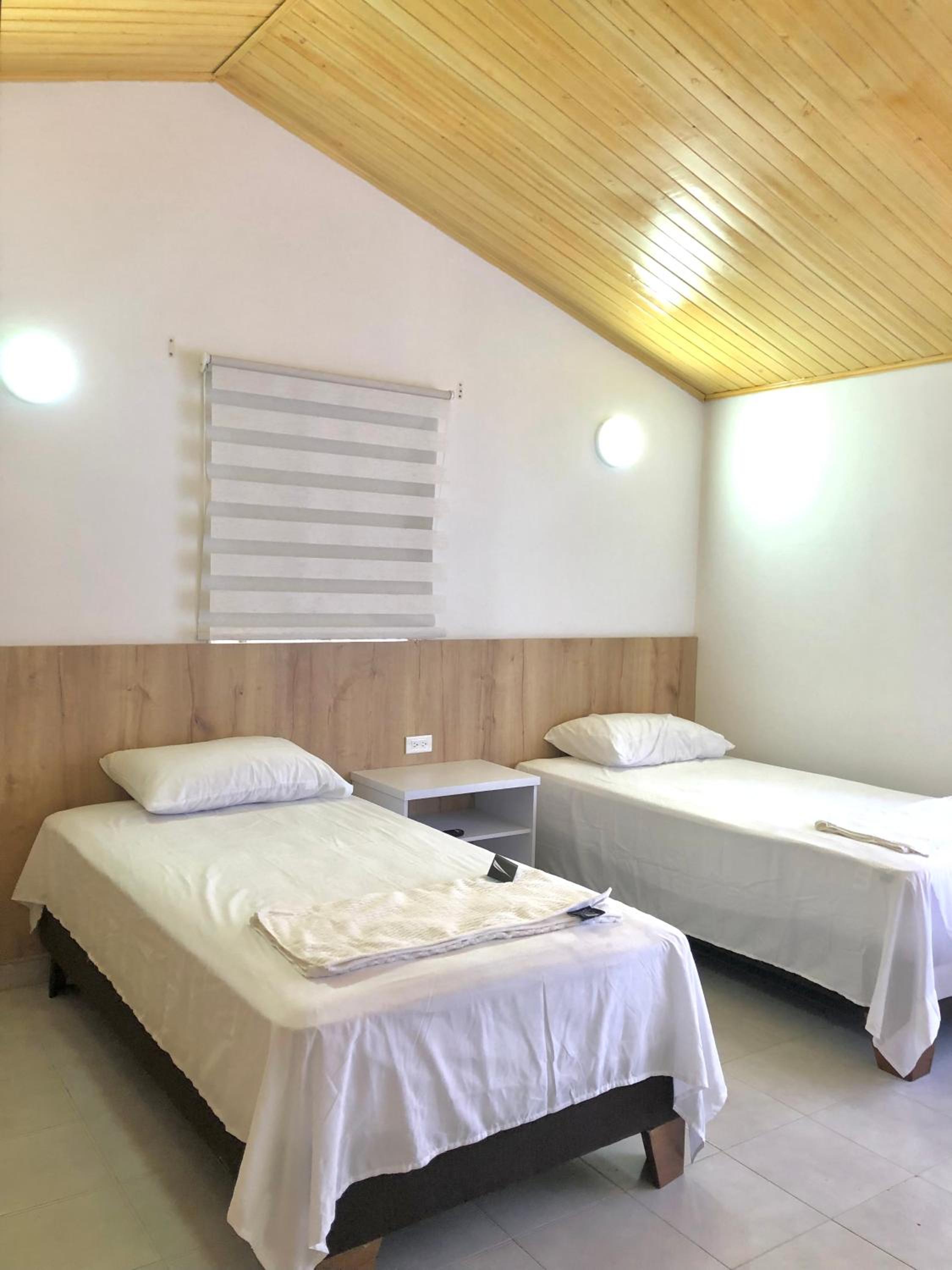 Deluxe Room (2 Adults + 1 Child) photo 1