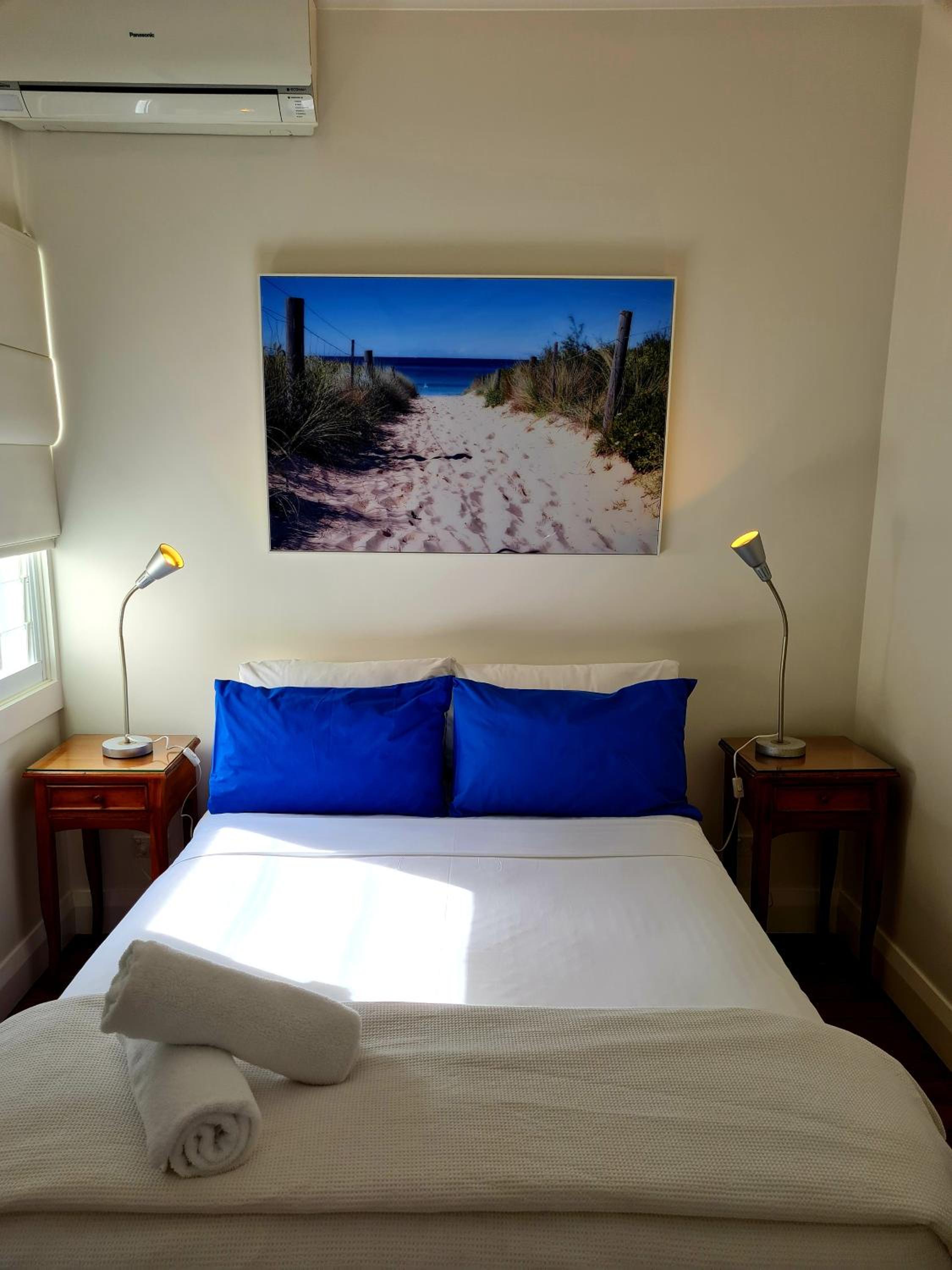 'Palms' Double Ensuite