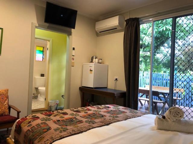 Queen Room with Terrace