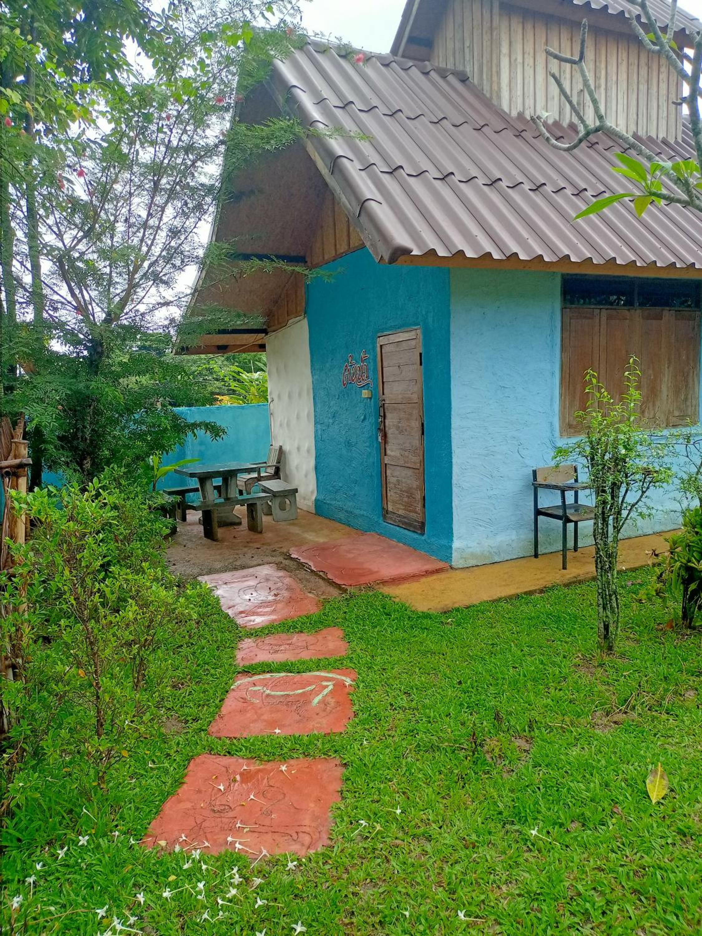Cottage photo 2