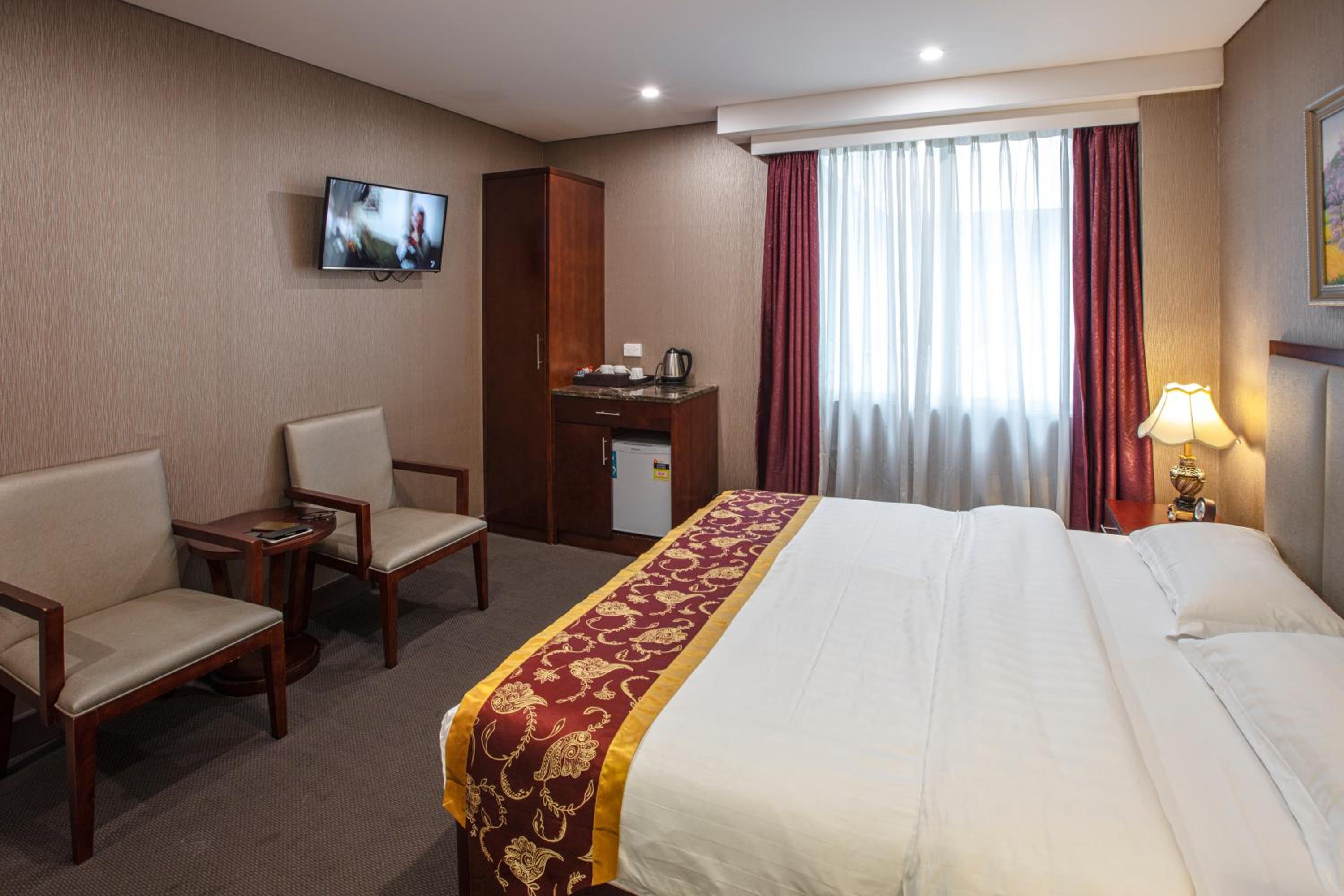 Atrium King Room