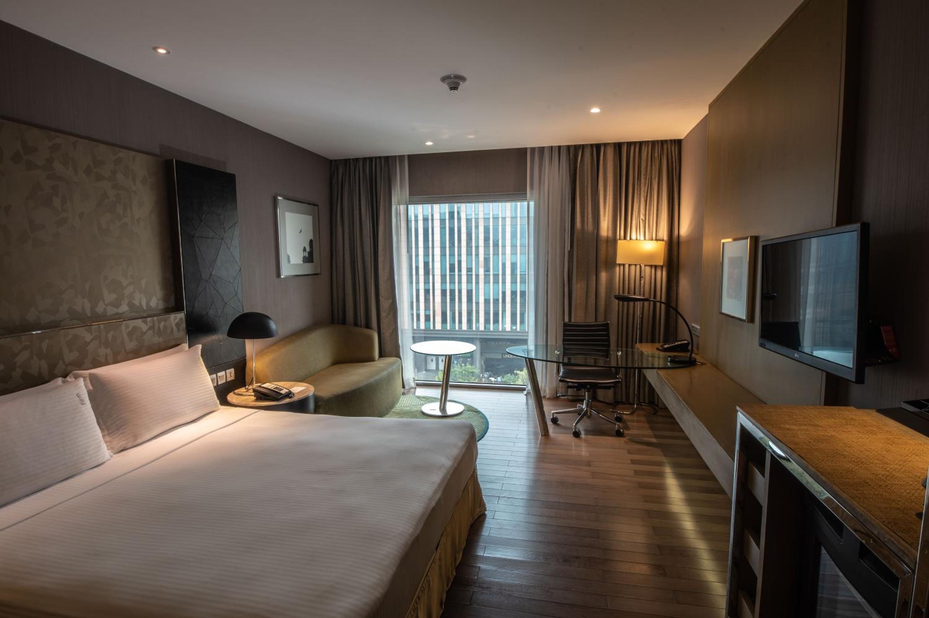 Available room