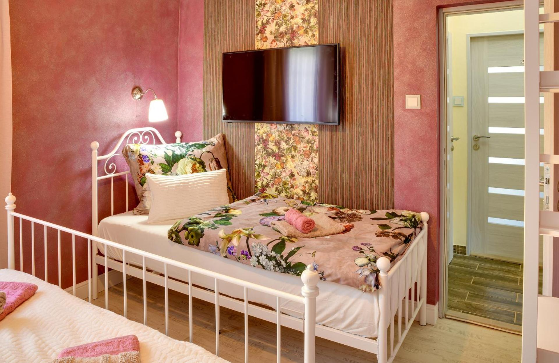 Triple Room - Photo 3
