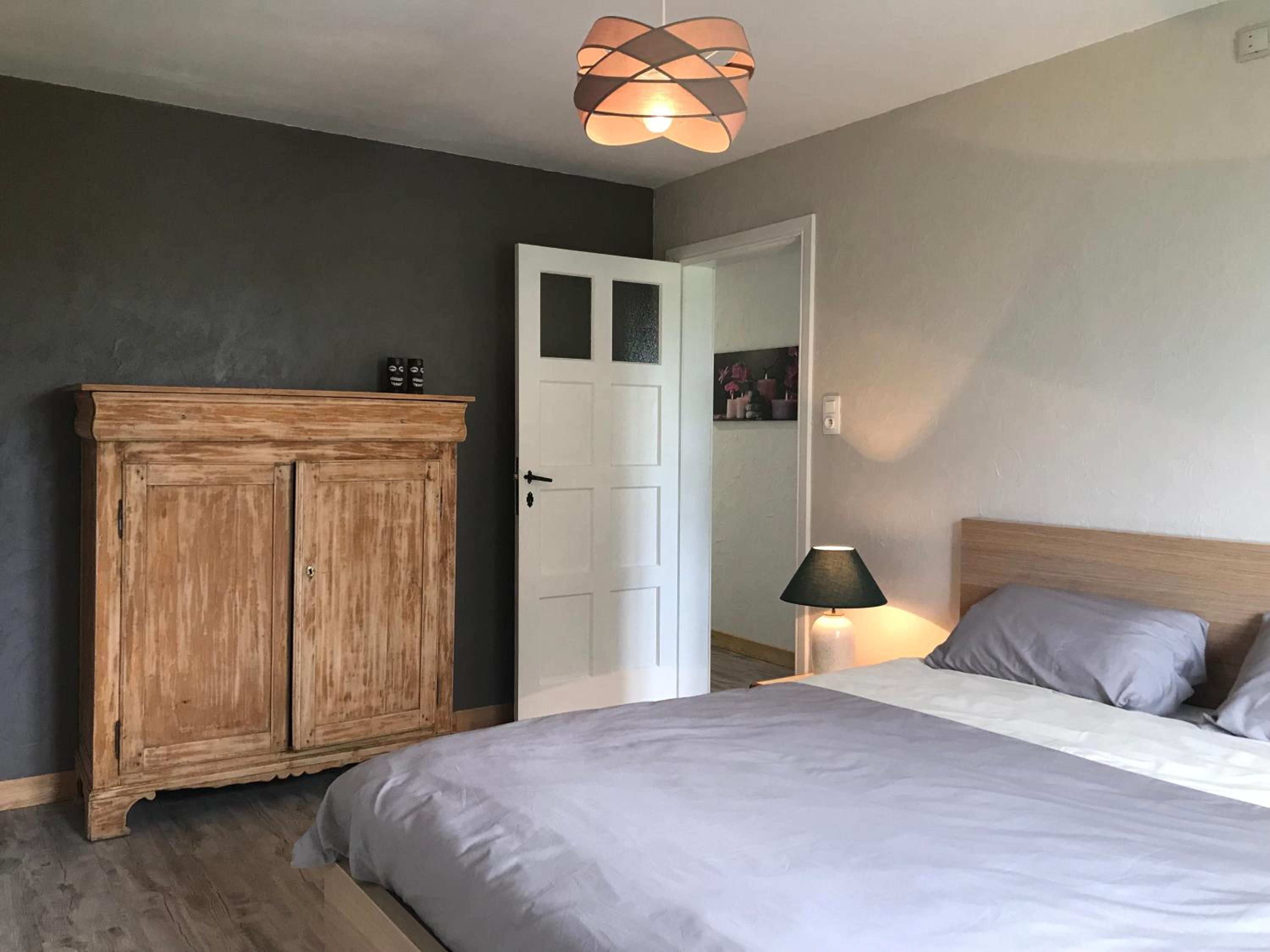 Three-Bedroom House photo 2