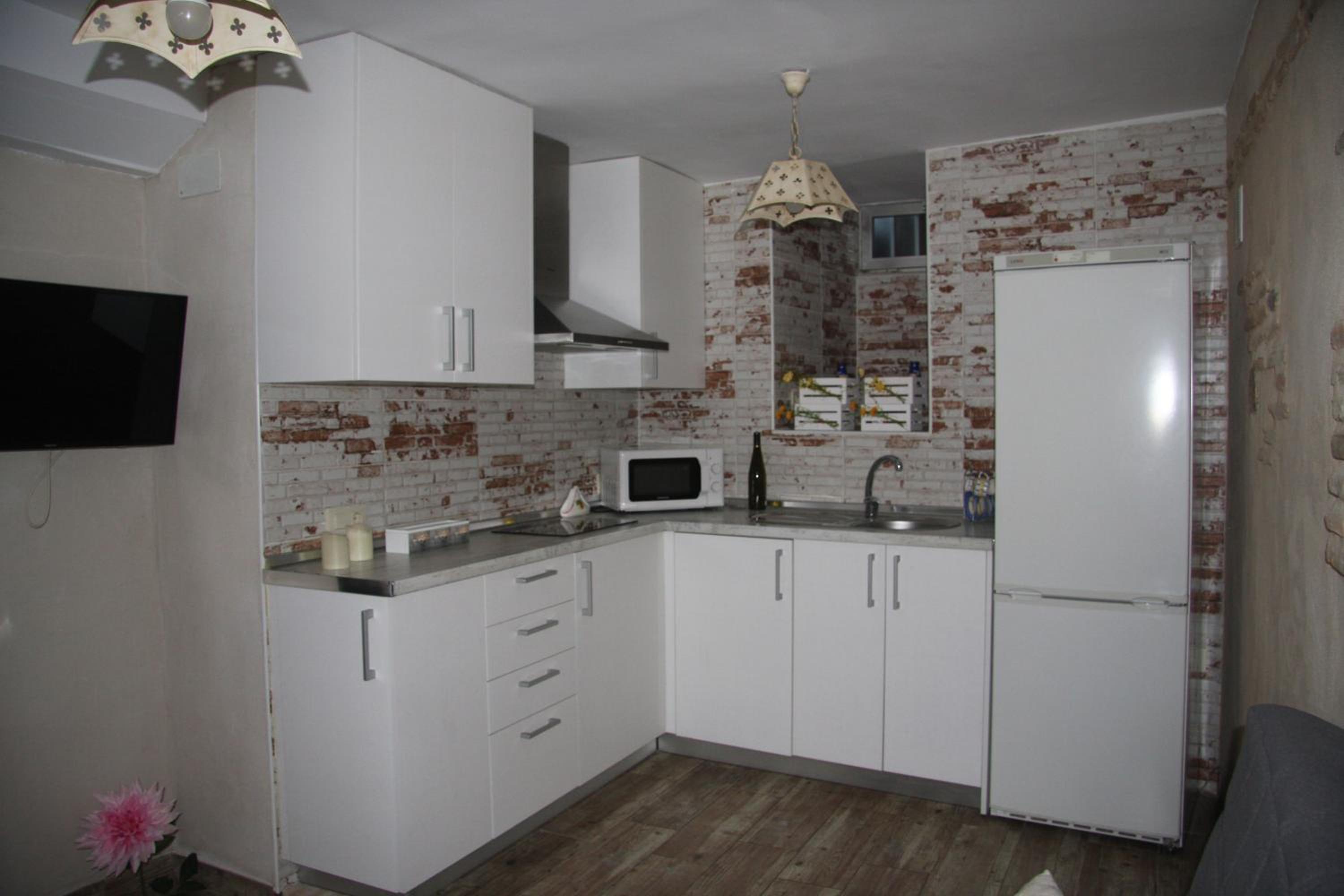 Apartment - Photo 4