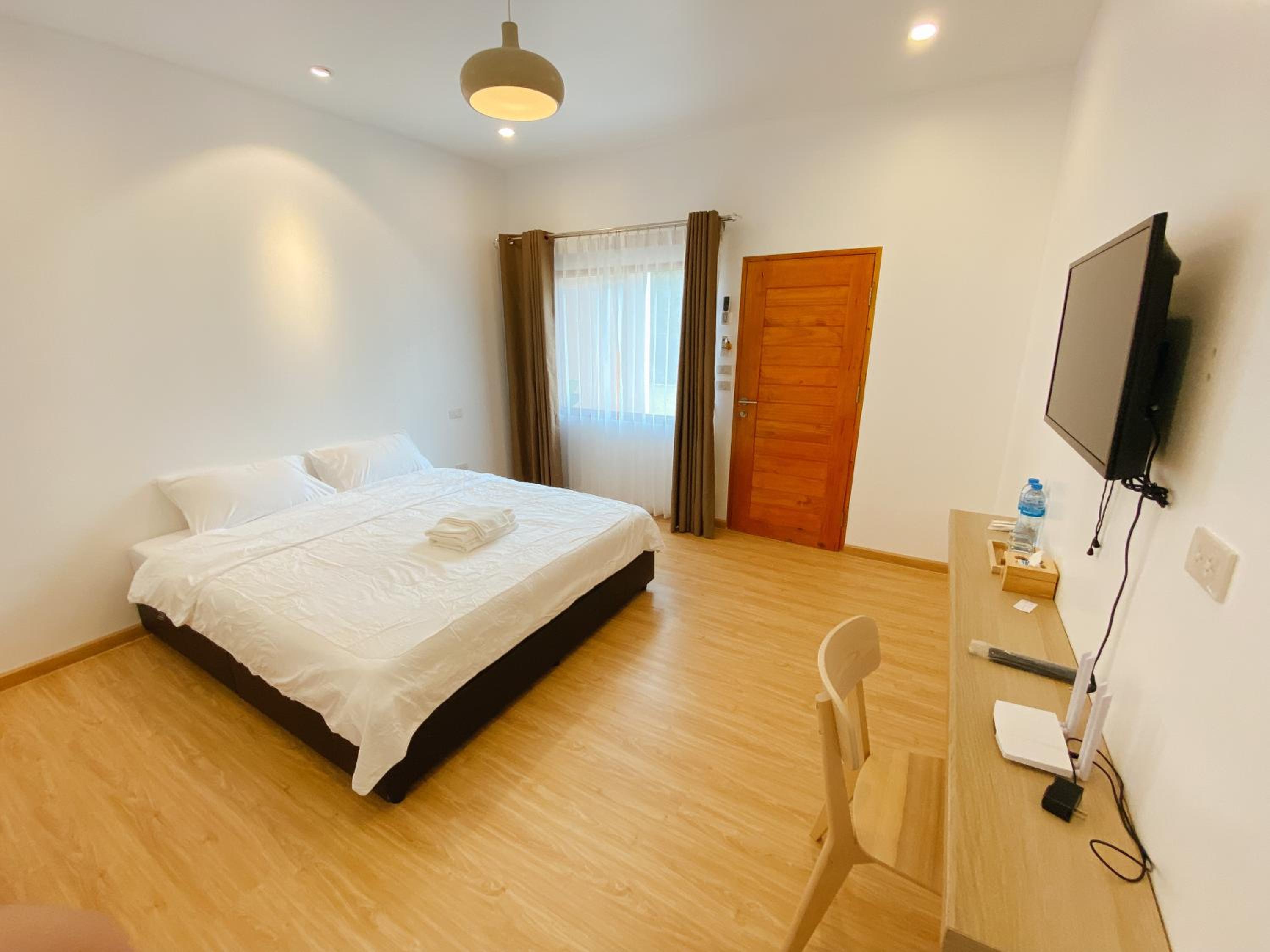 Standard King Room - Photo 1