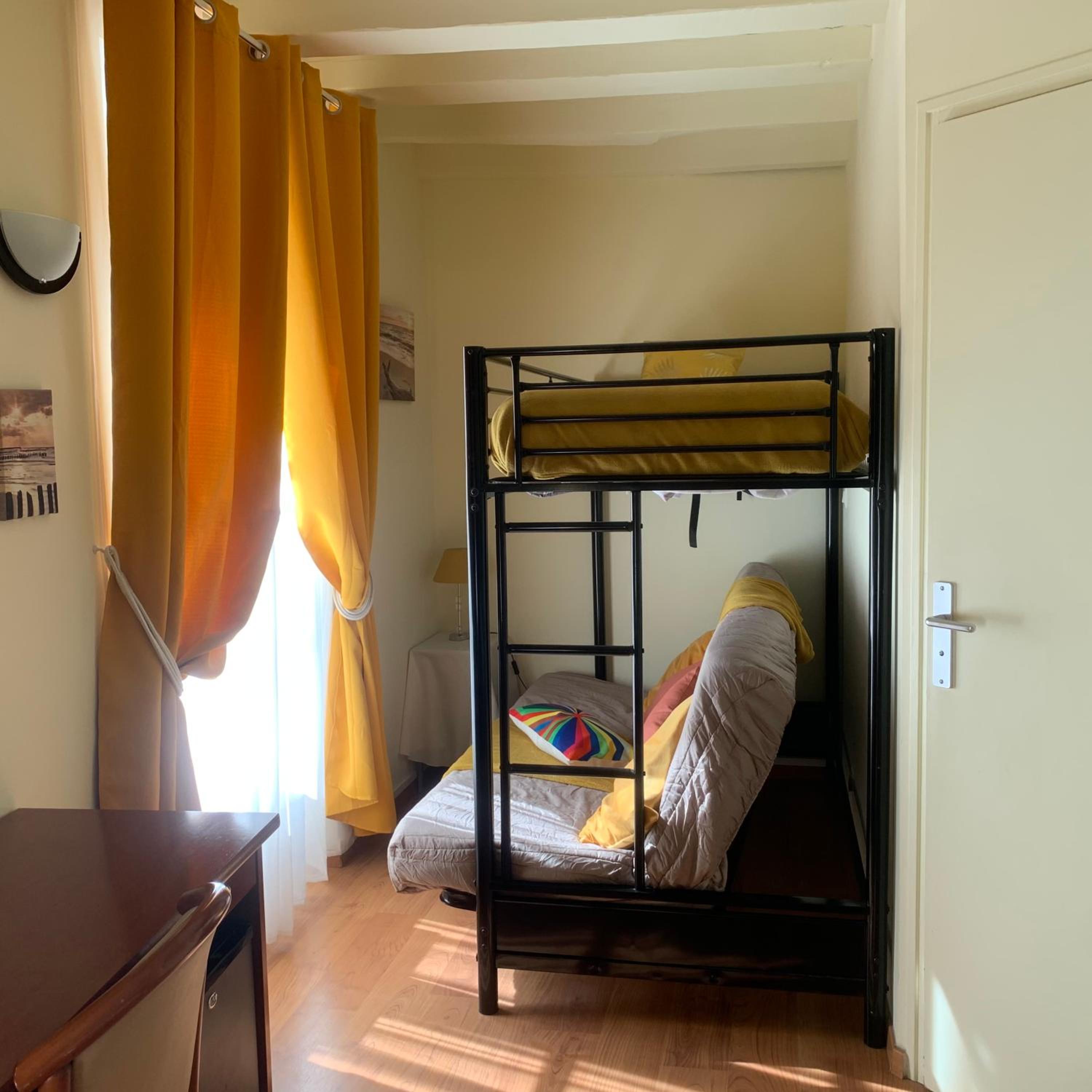 Triple Room / Superior Double Room photo 1