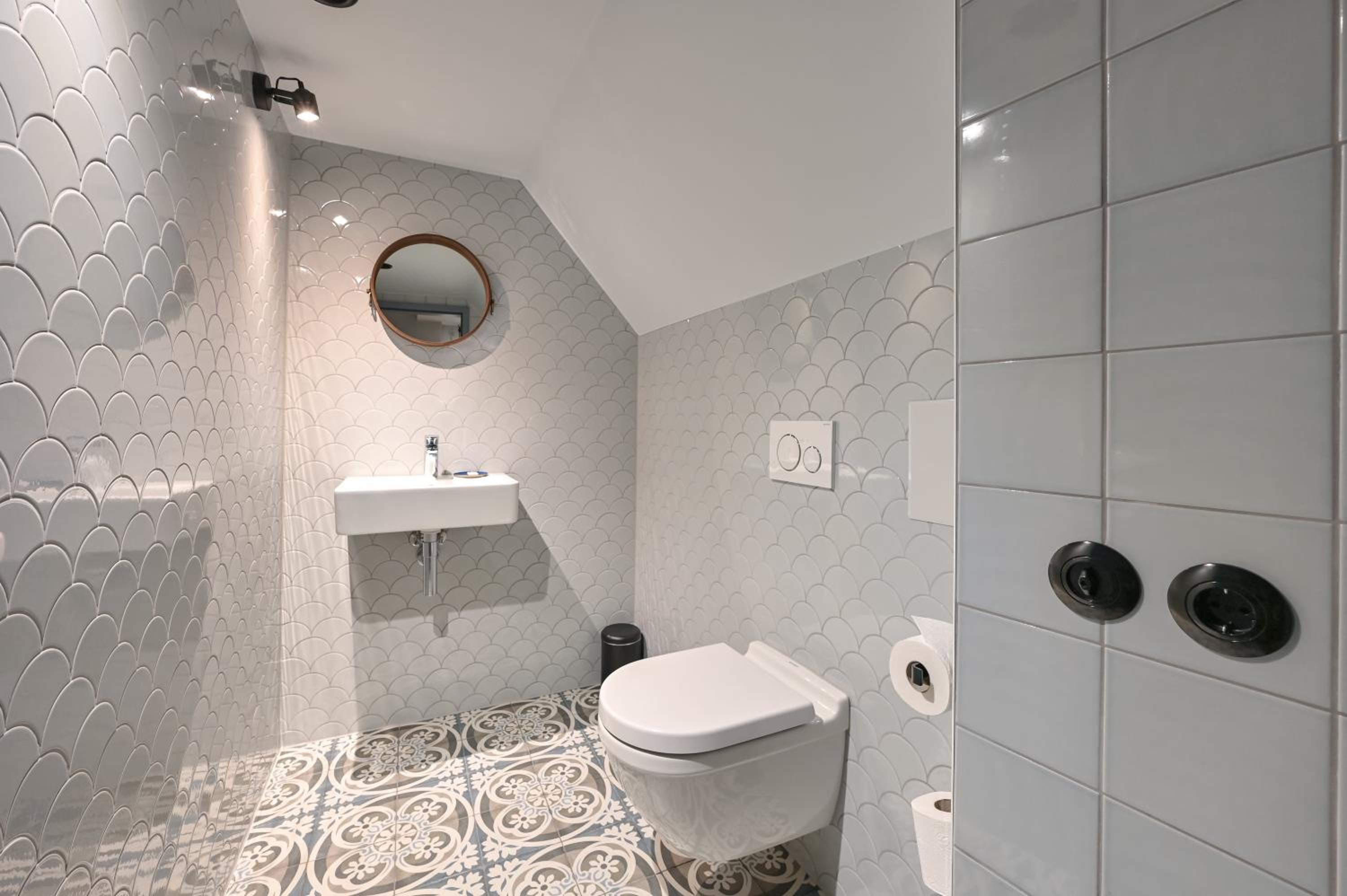 Plus Double Room - Large - Photo 12